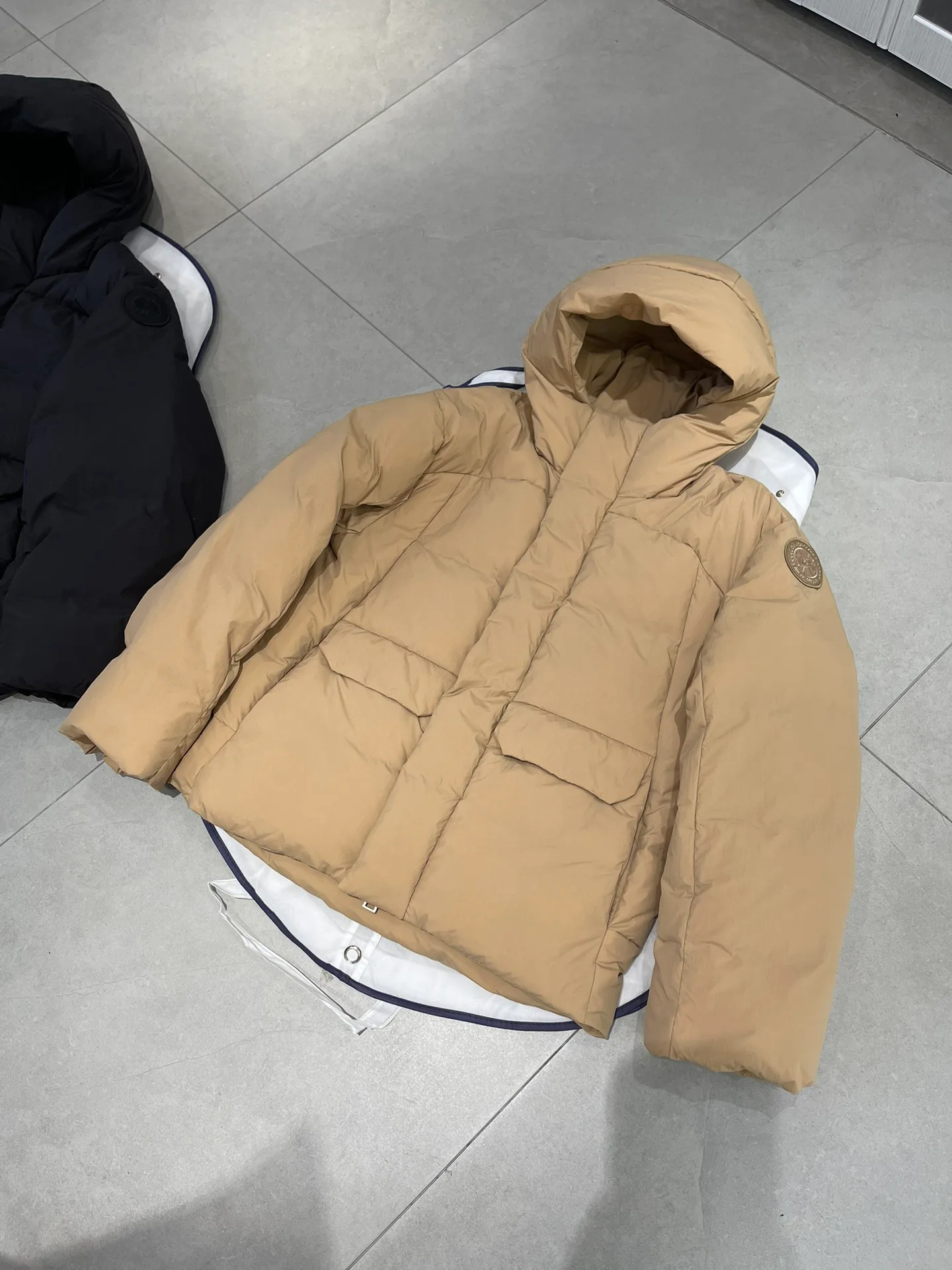 Куртки И Пуховики Мужские Canada Goose 424214
