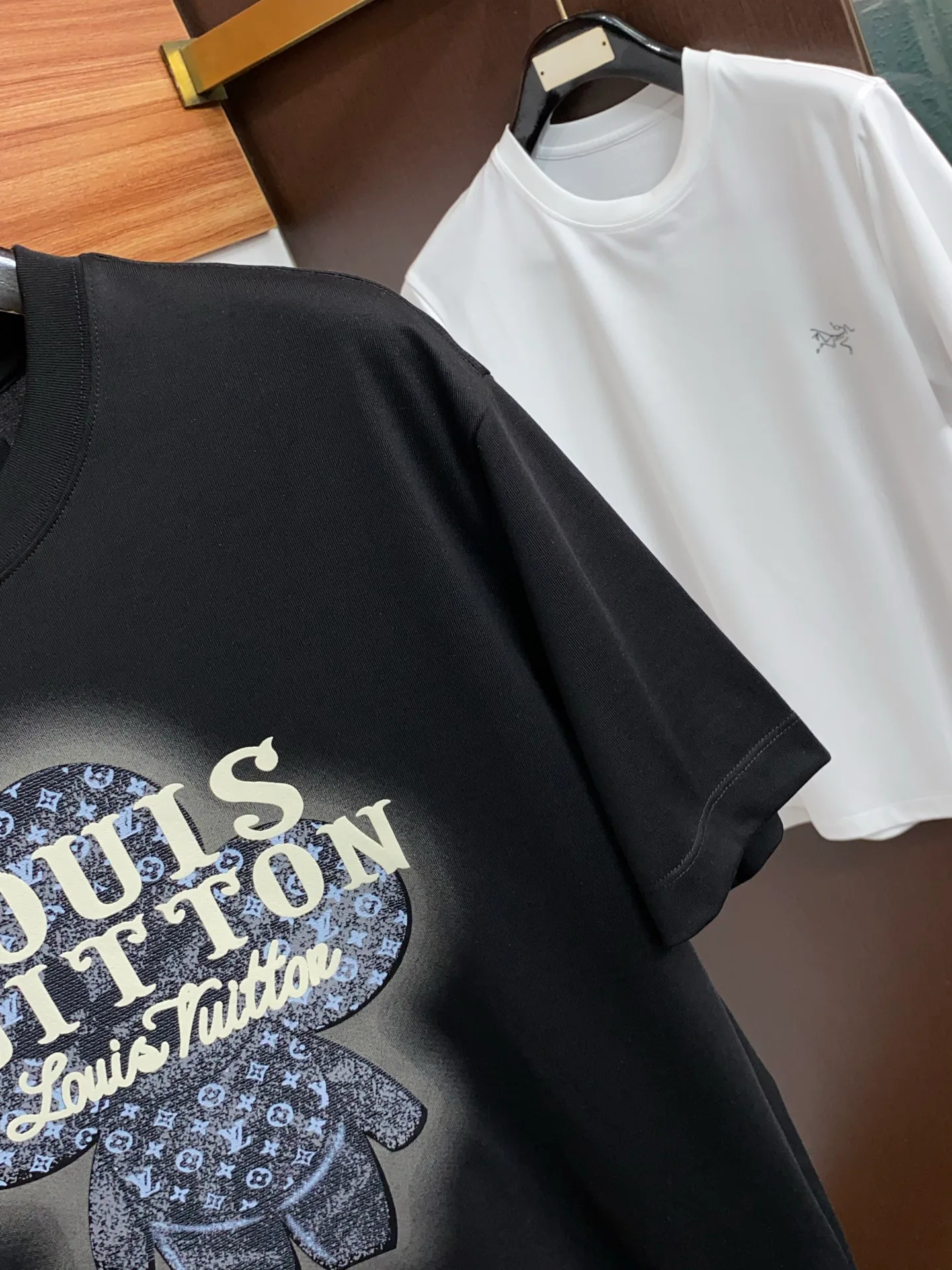 Футболки Мужские Louis Vuitton 12816459