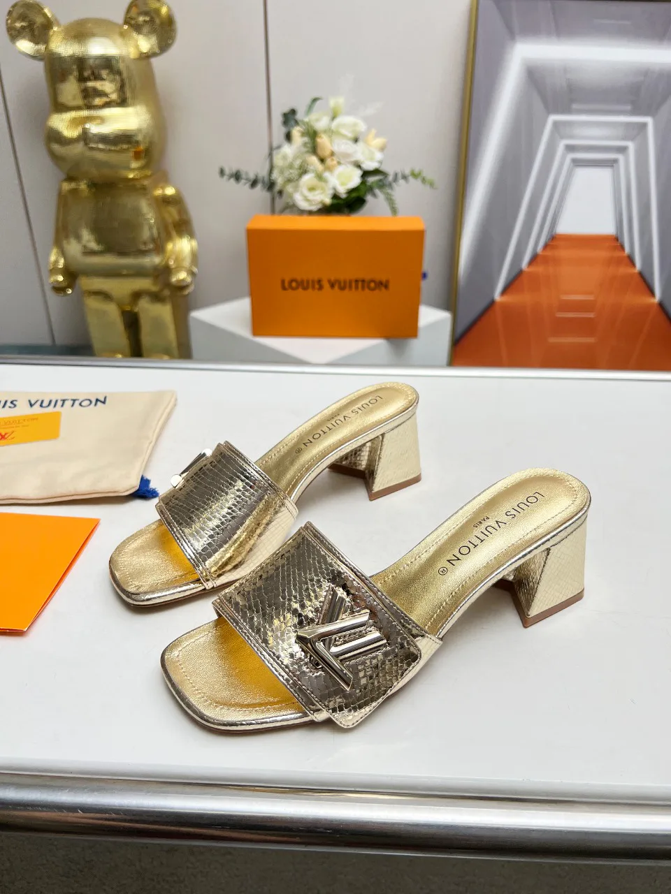 Сандалии Женские Louis Vuitton 9623623