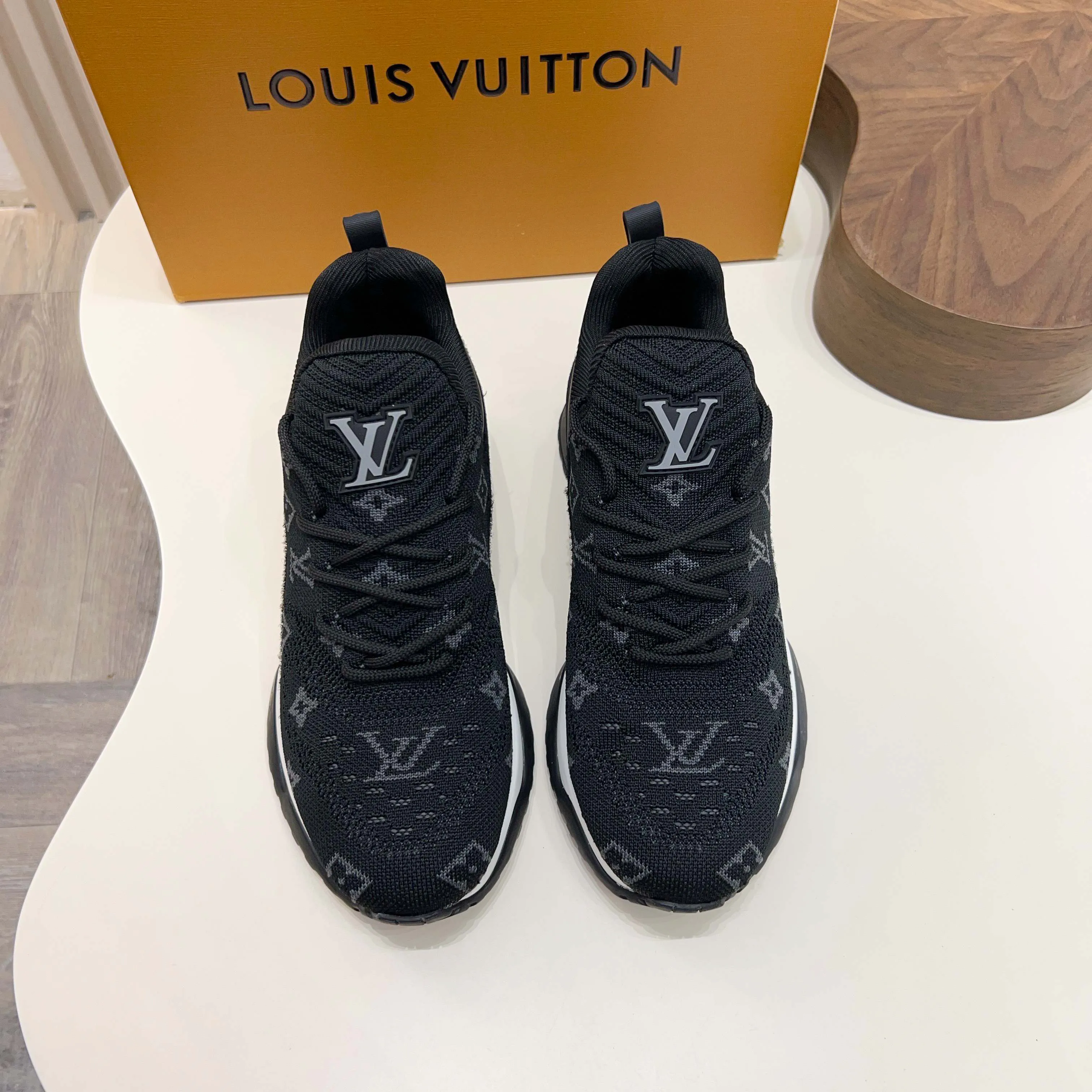 Кроссовки Мужские Louis Vuitton 631060
