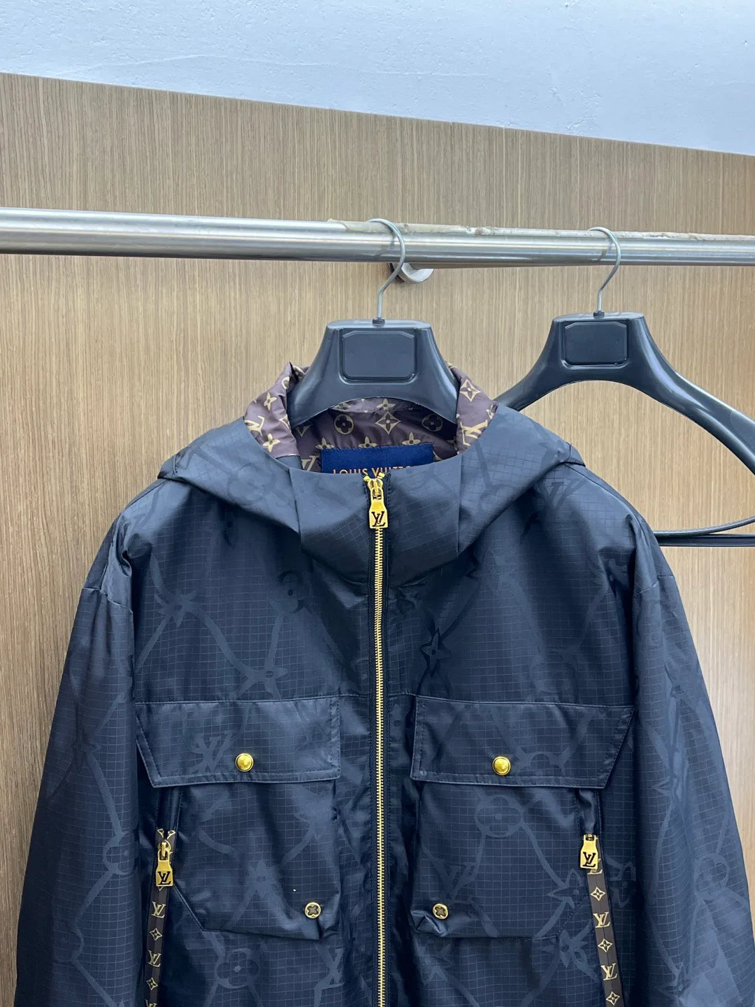 Куртки И Пуховики Мужские Louis Vuitton 11793371