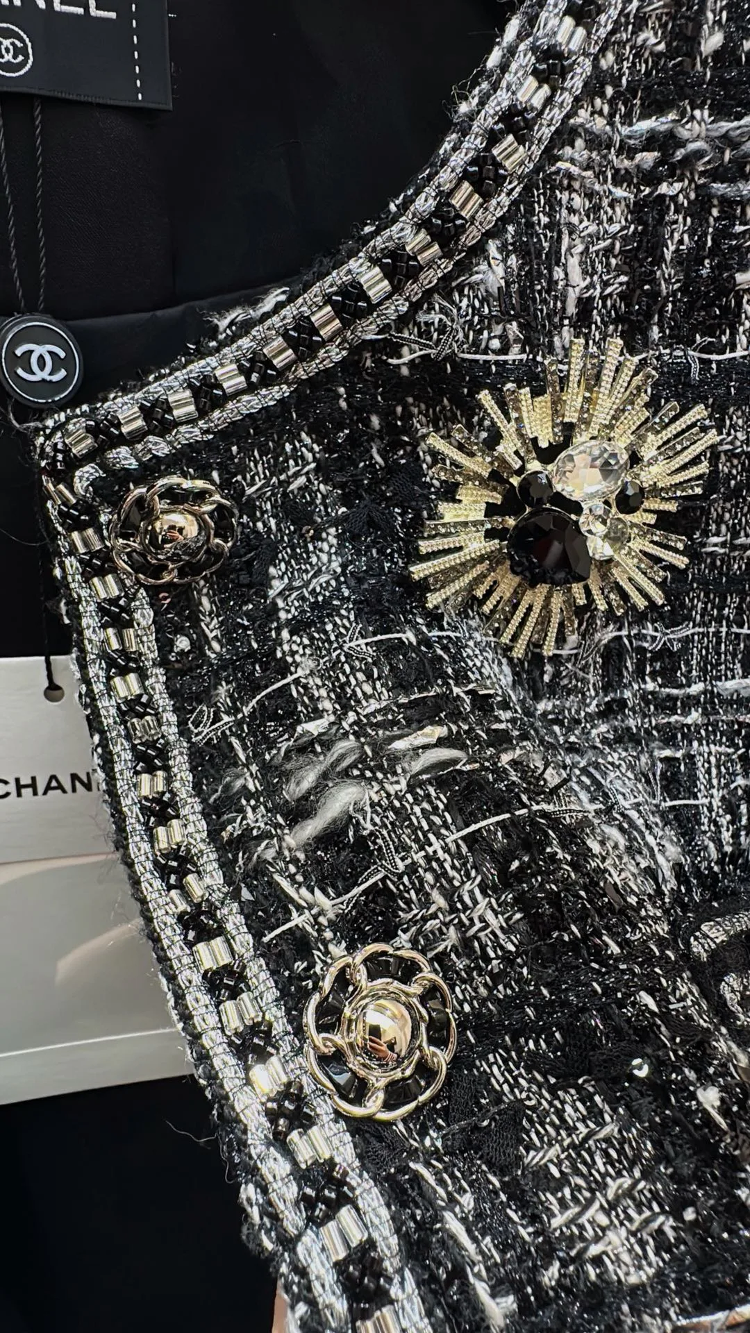 Куртки И Пуховики Женские Chanel 1314334