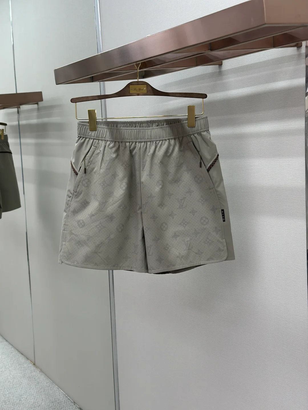 Шорты Мужские Louis Vuitton 17361733