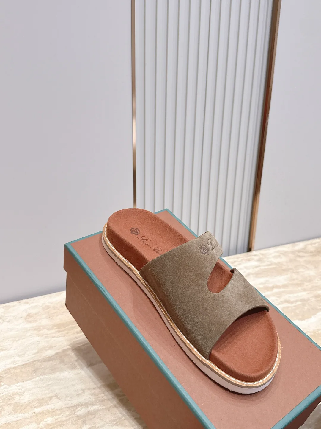 Шлепанцы Мужские Brunello Cucinelli 17366577