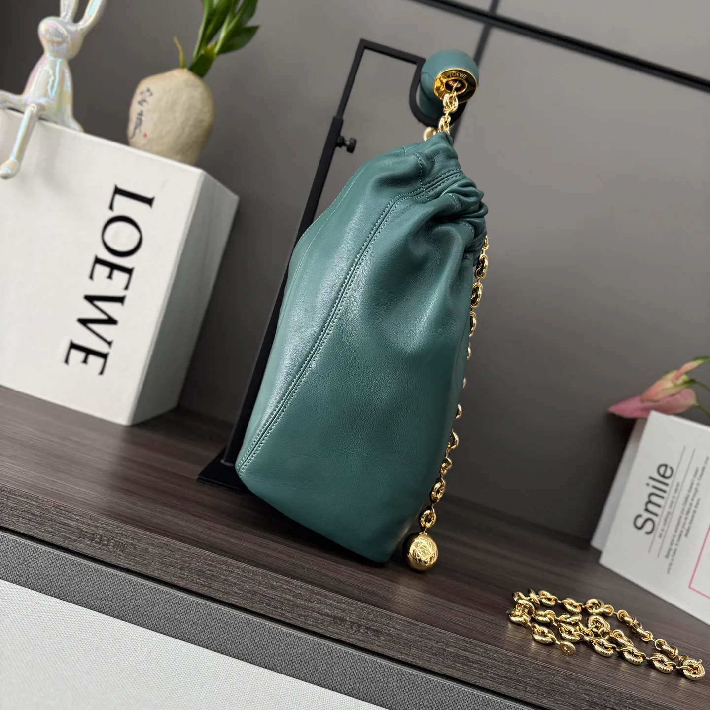 Классические Сумки Женские Loewe 12172497