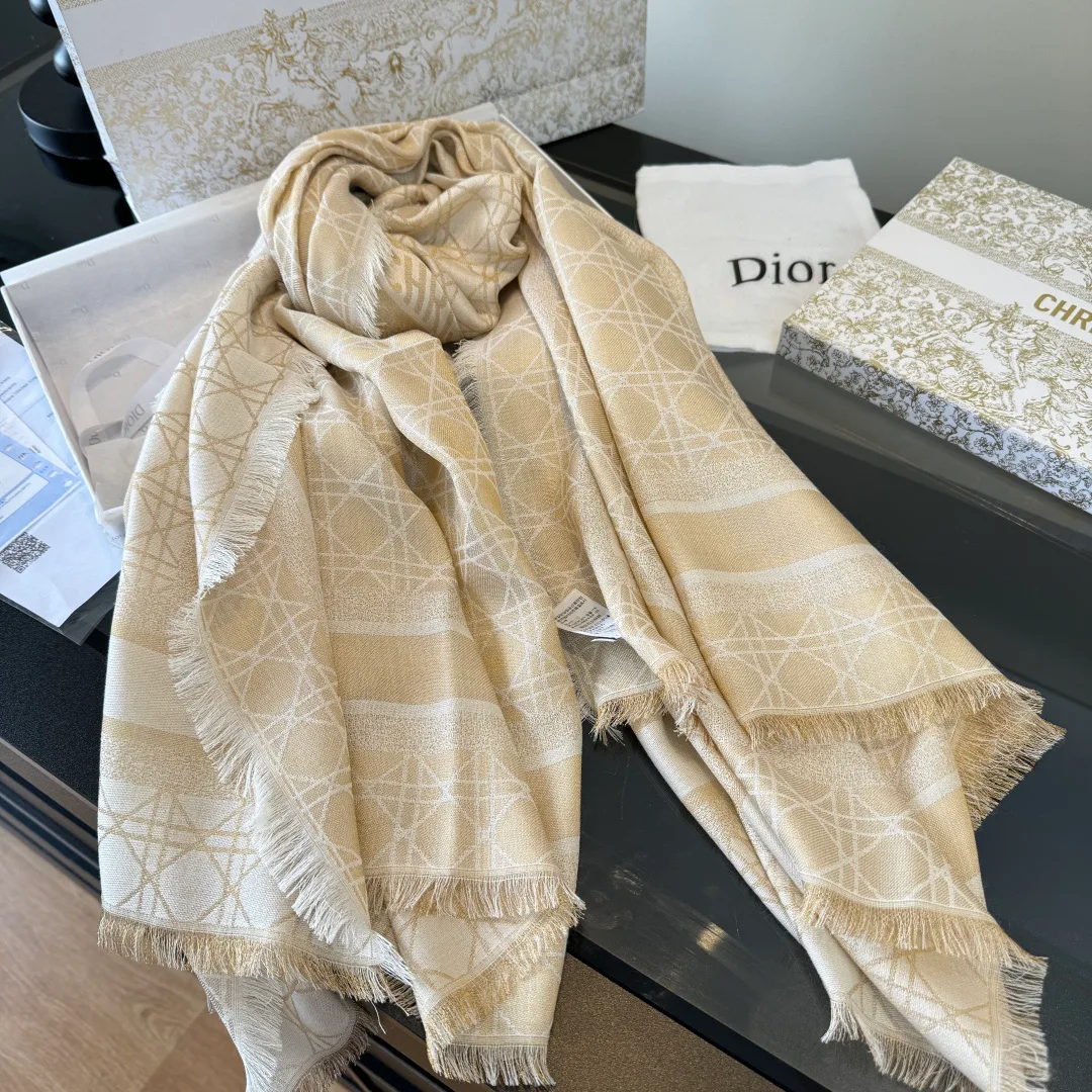 Шарфы Christian Dior 17827486