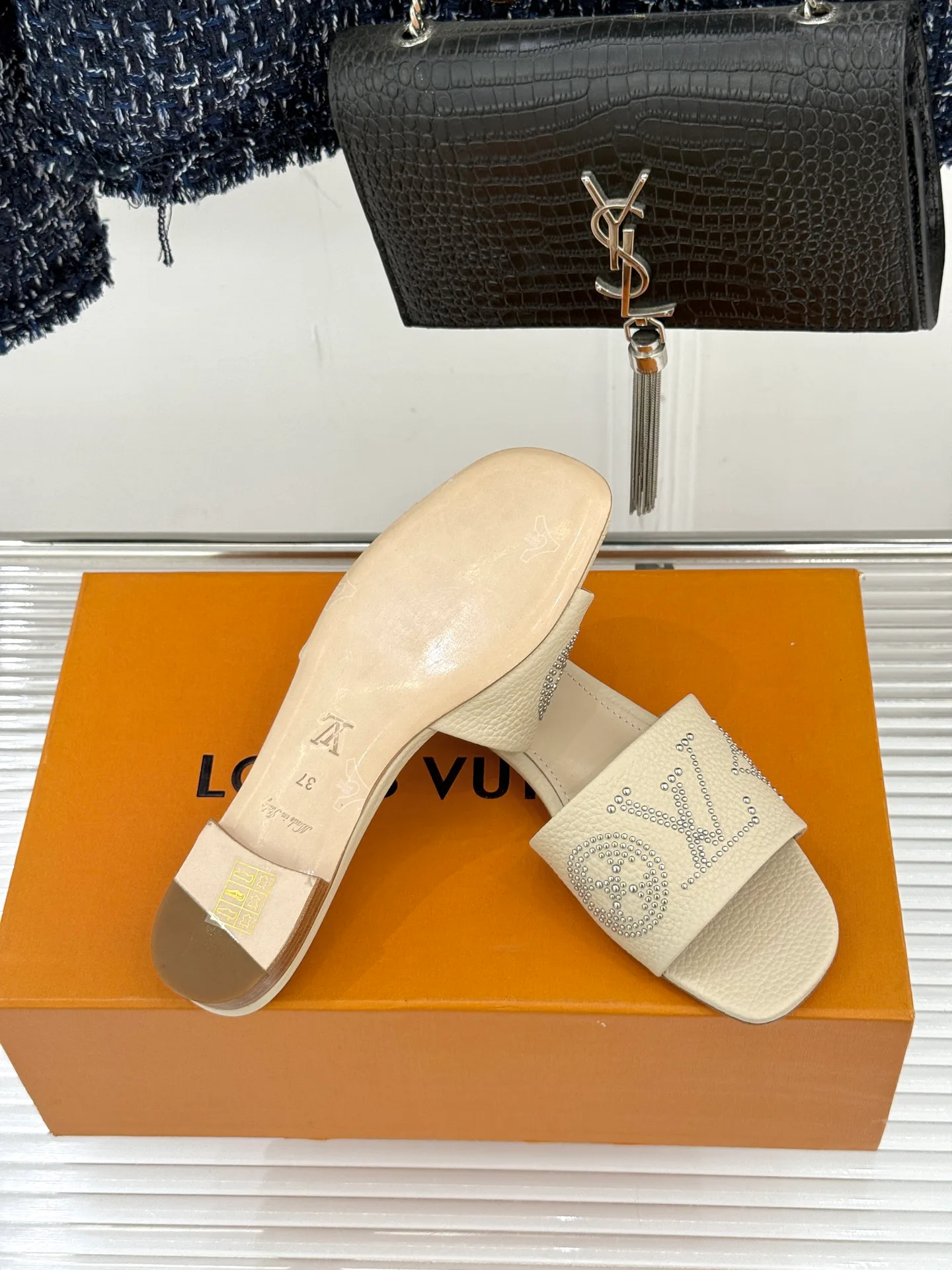 Сандалии Женские Louis Vuitton 2661028