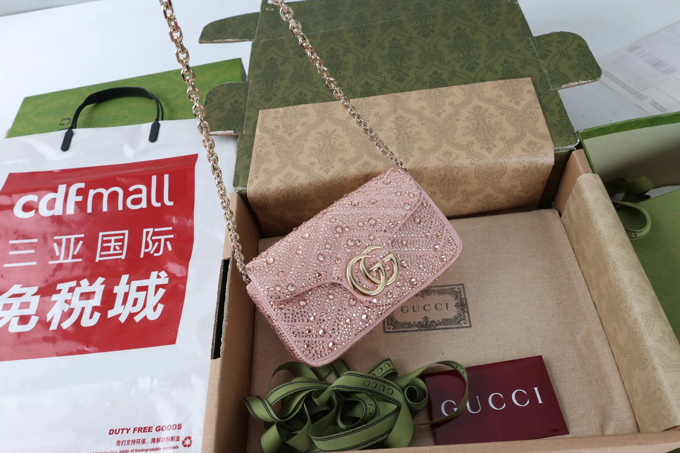 Классические Сумки Женские Gucci 18005071