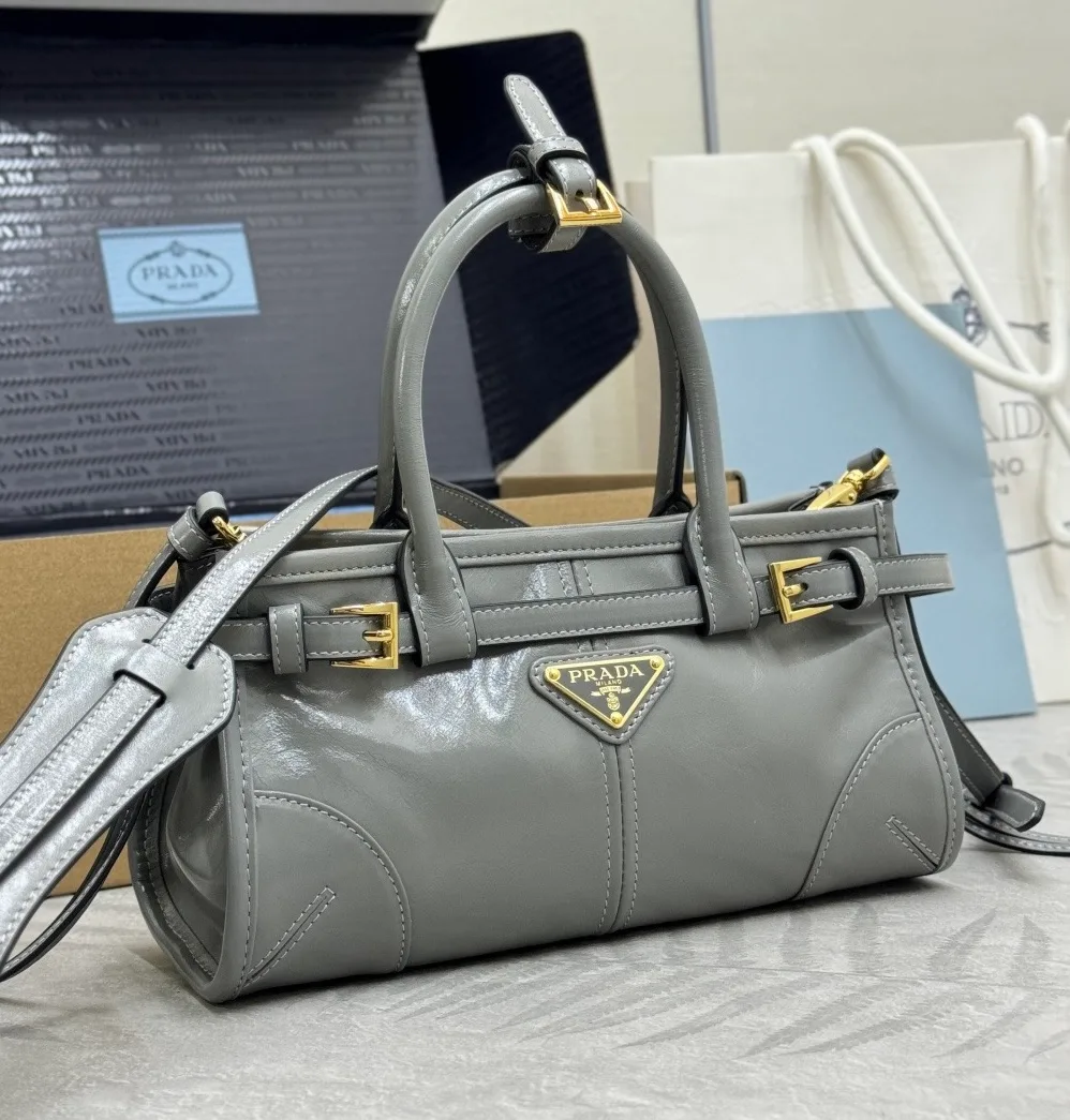 Сумки На Ремне Женские Prada 11682124