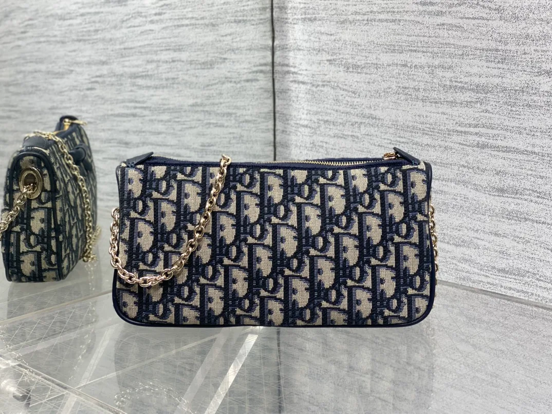 Классические Сумки Женские Christian Dior 13349539
