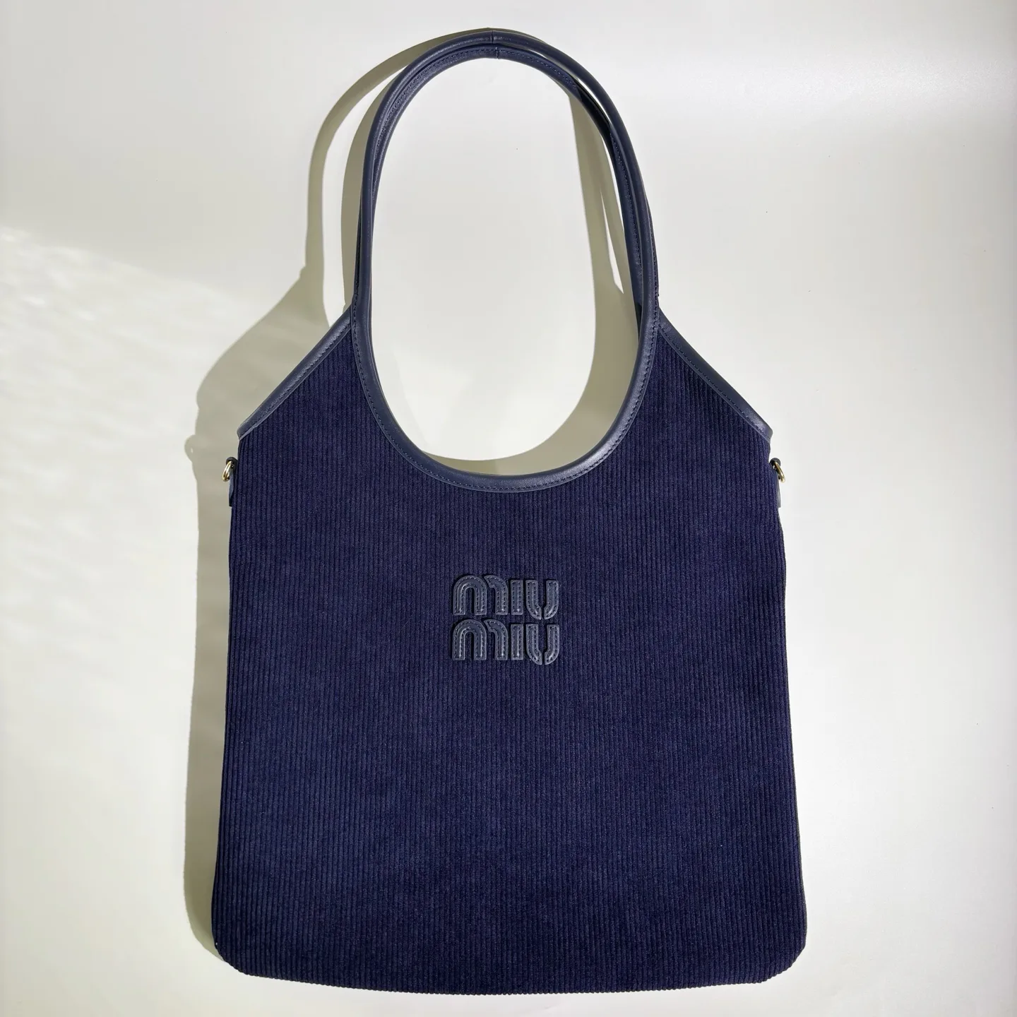 Классические Сумки Женские Miu Miu 10105224