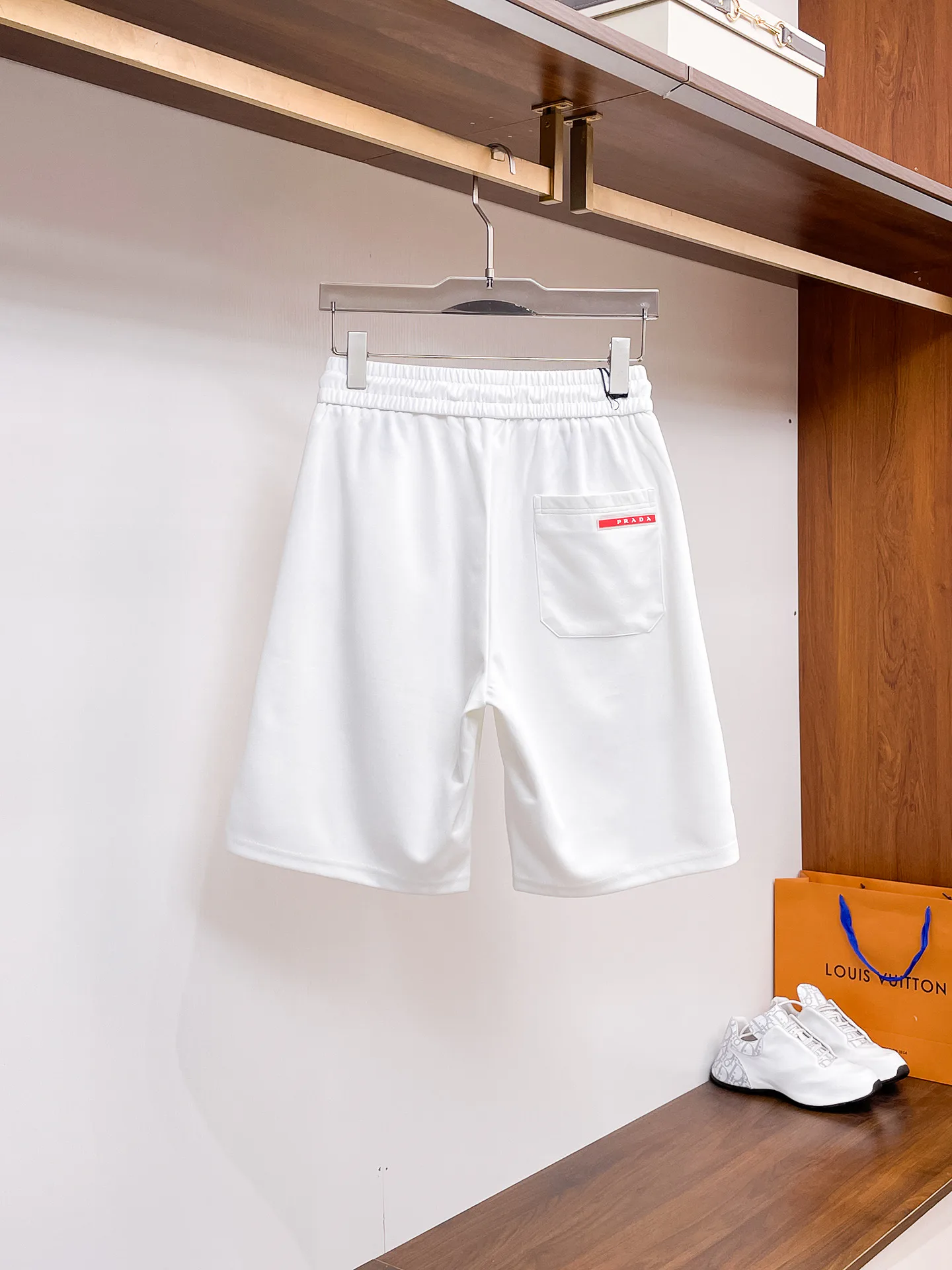 Шорты Мужские Prada 13417629