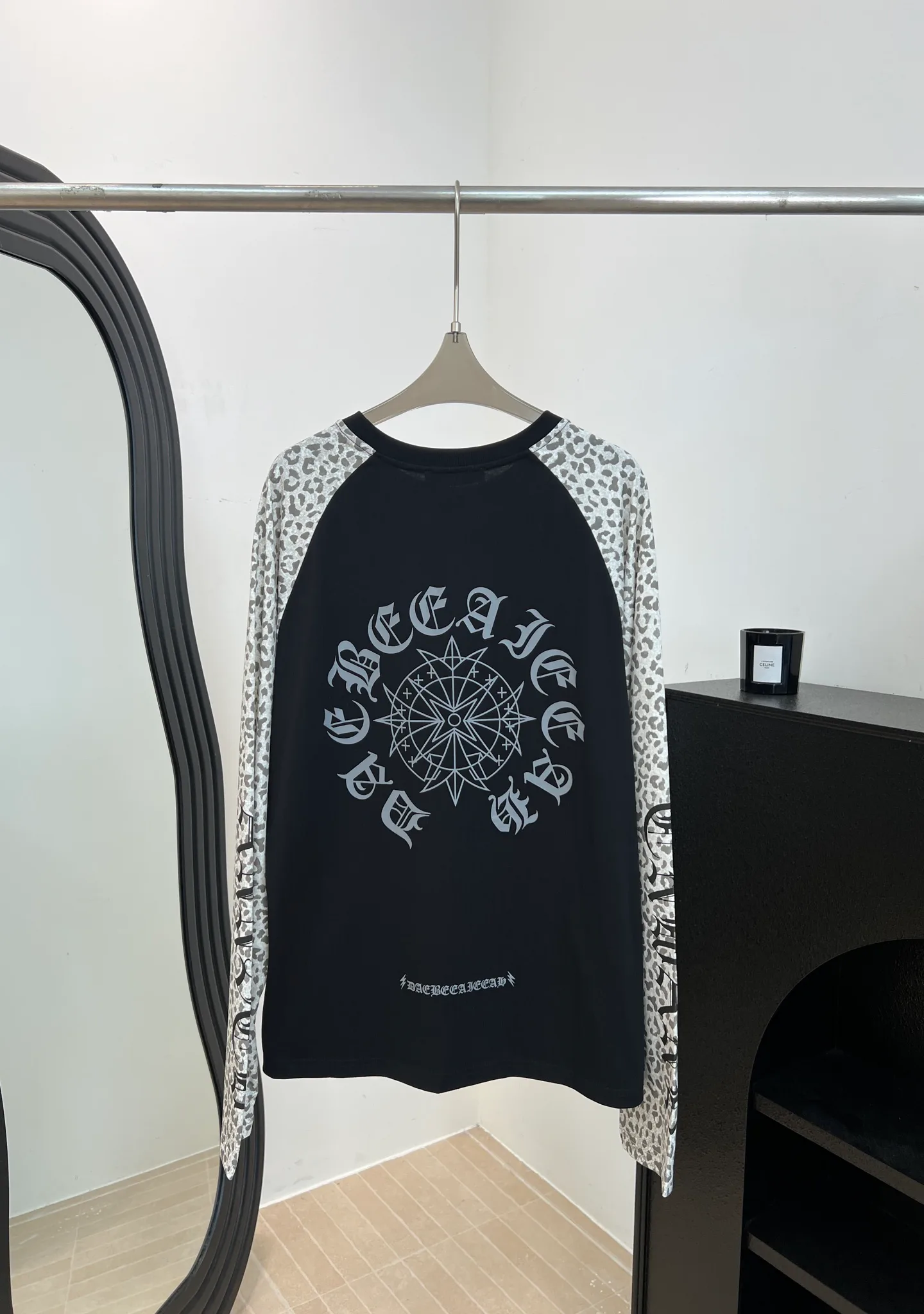 Футболки Женские Chrome Hearts 17571161