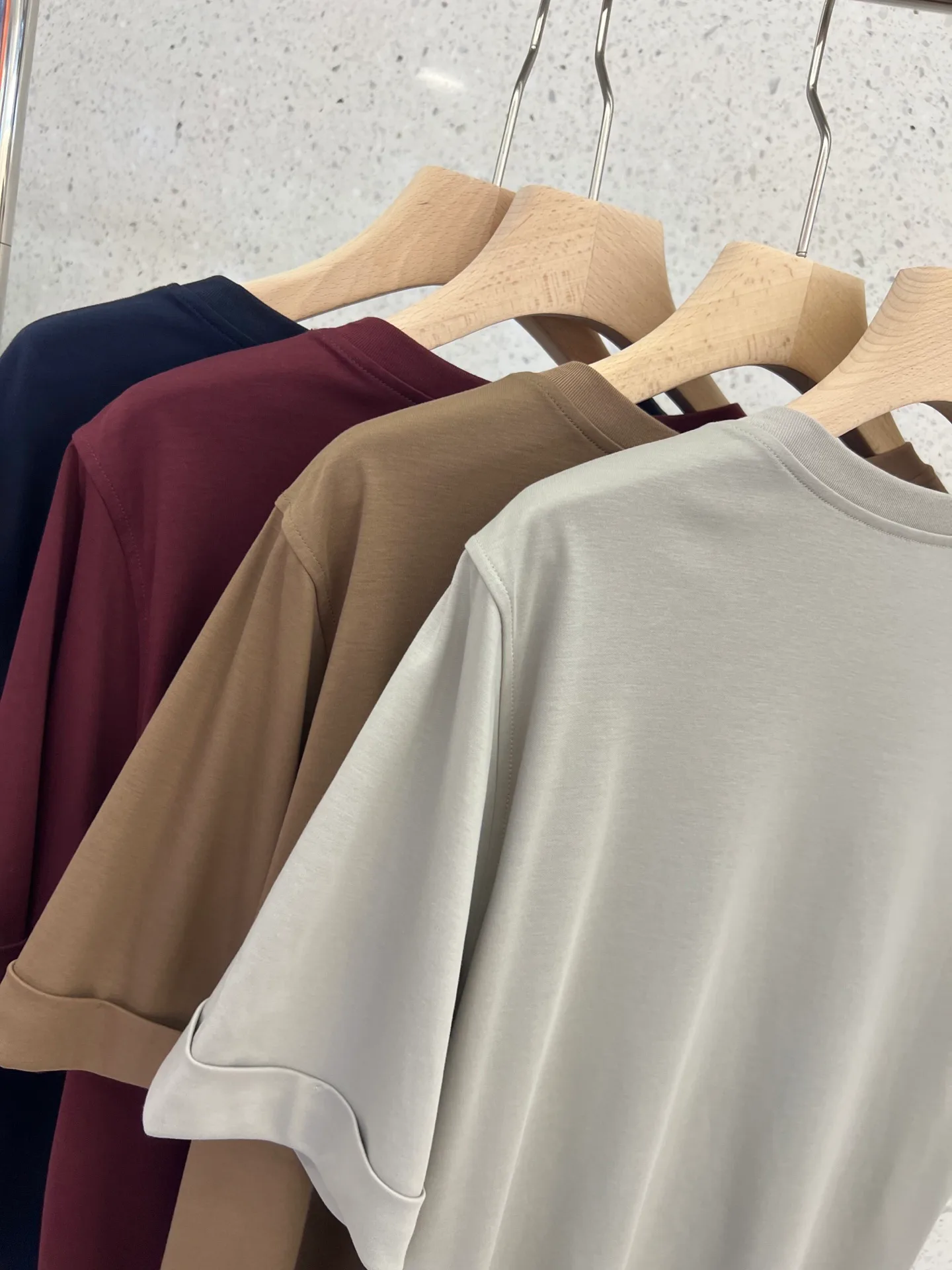 Футболки Женские Brunello Cucinelli 13210975