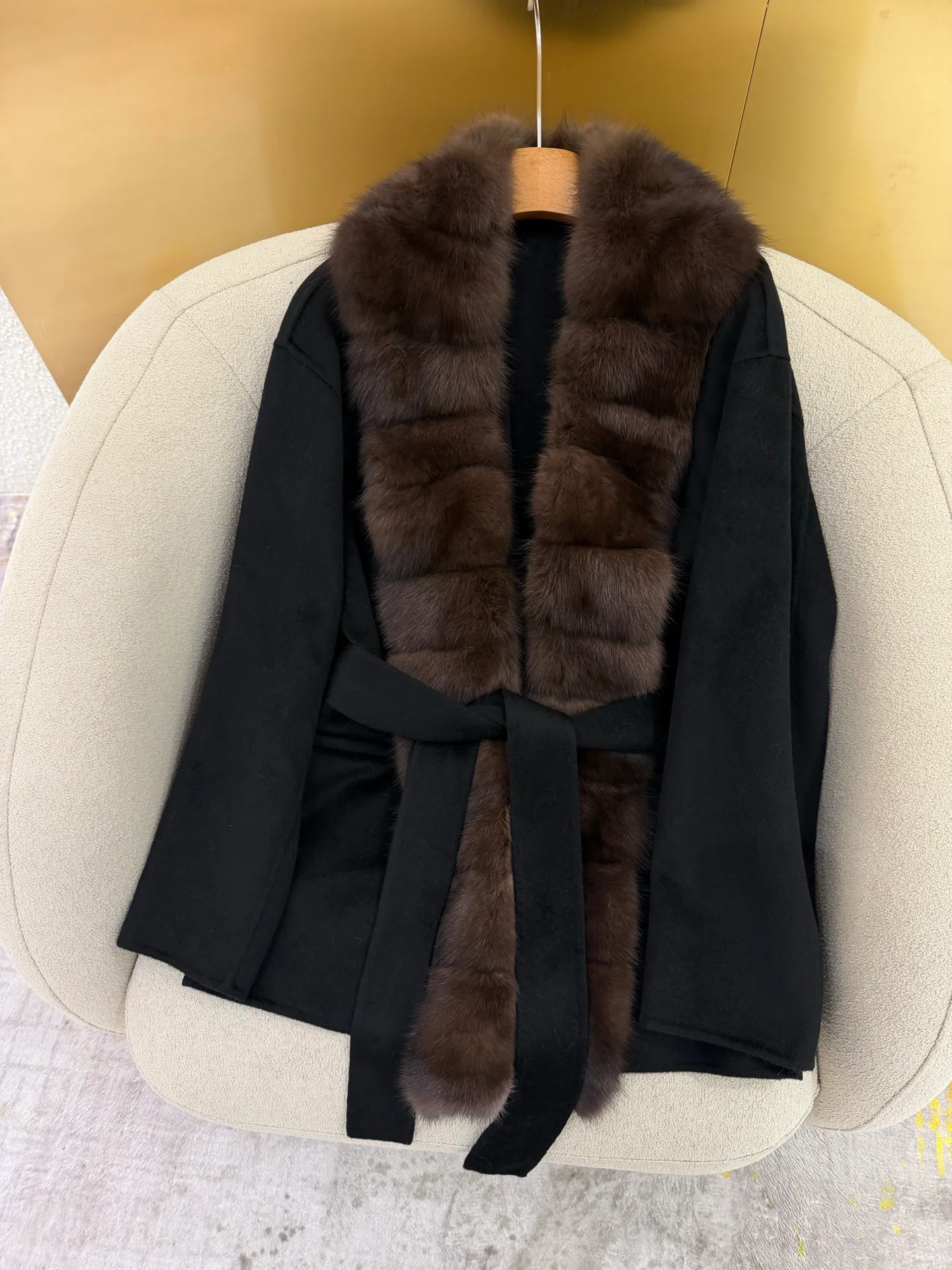 Пальто Женские Loro Piana 18503500