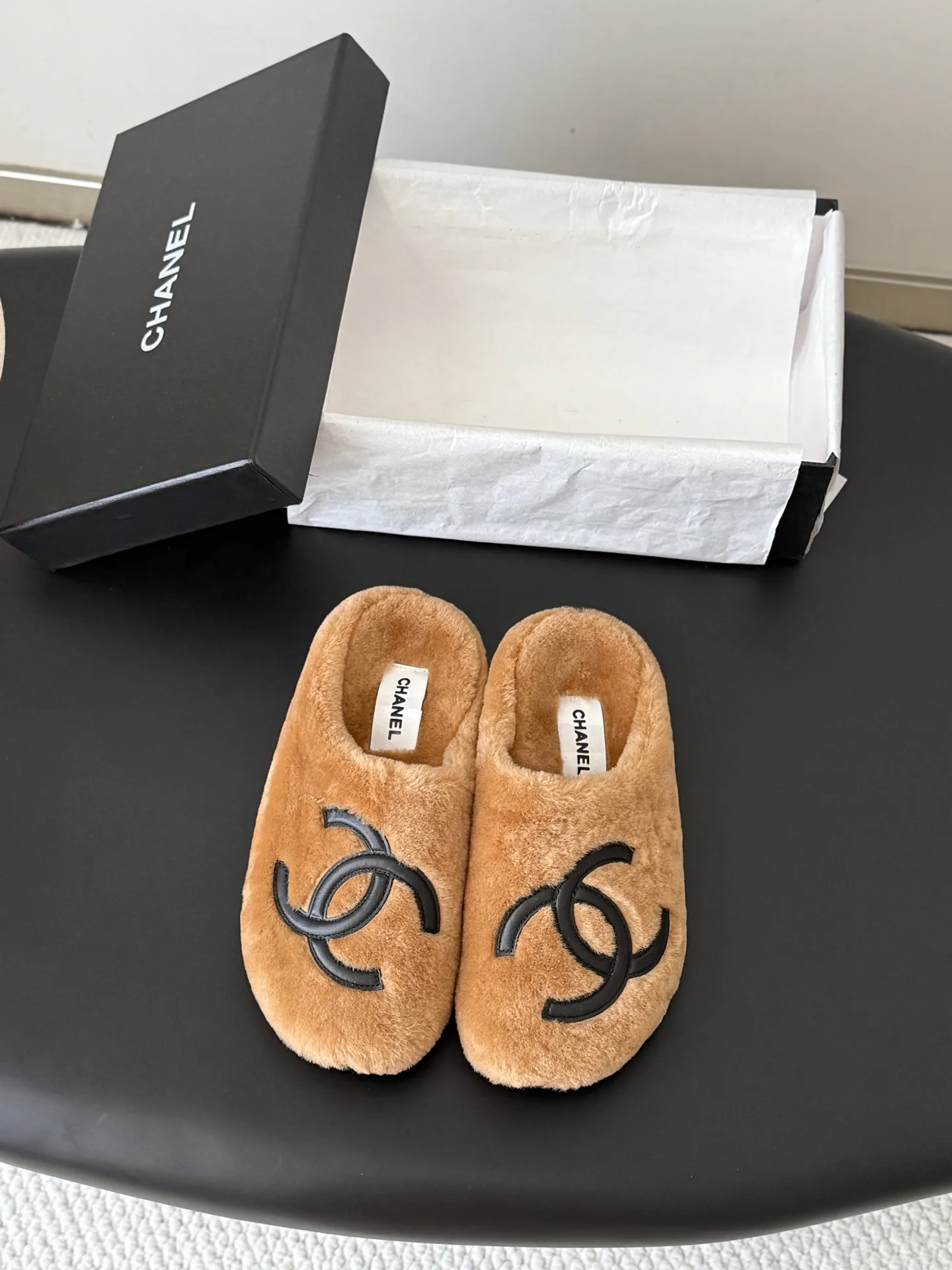 Тапочки Женские Chanel 18154672