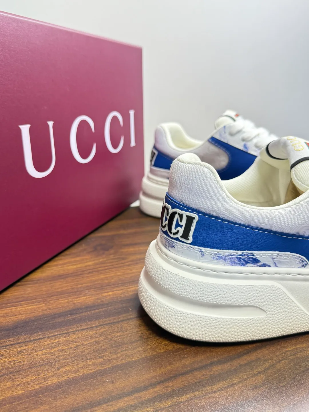 Кроссовки Мужские Gucci 20143310