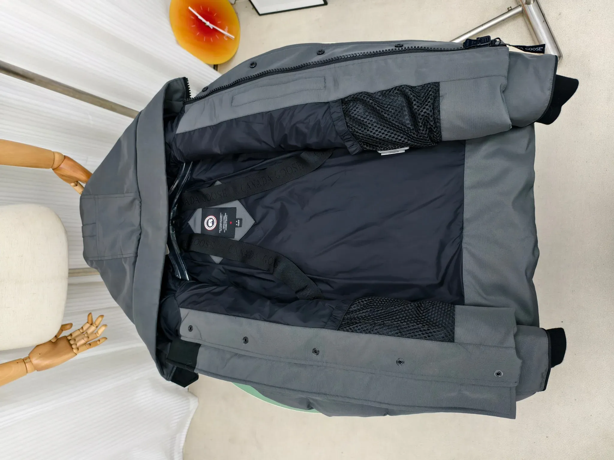 Куртки И Пуховики Женские Canada Goose 2162149