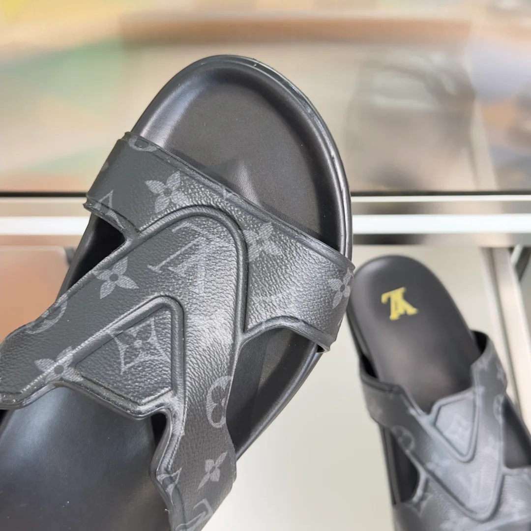 Сандалии Мужские Louis Vuitton 11907268