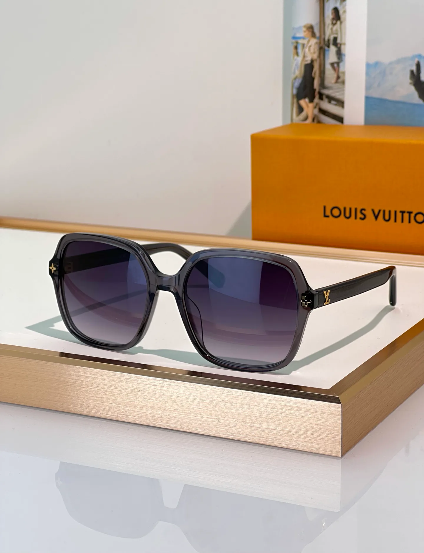 Очки Louis Vuitton 13434192