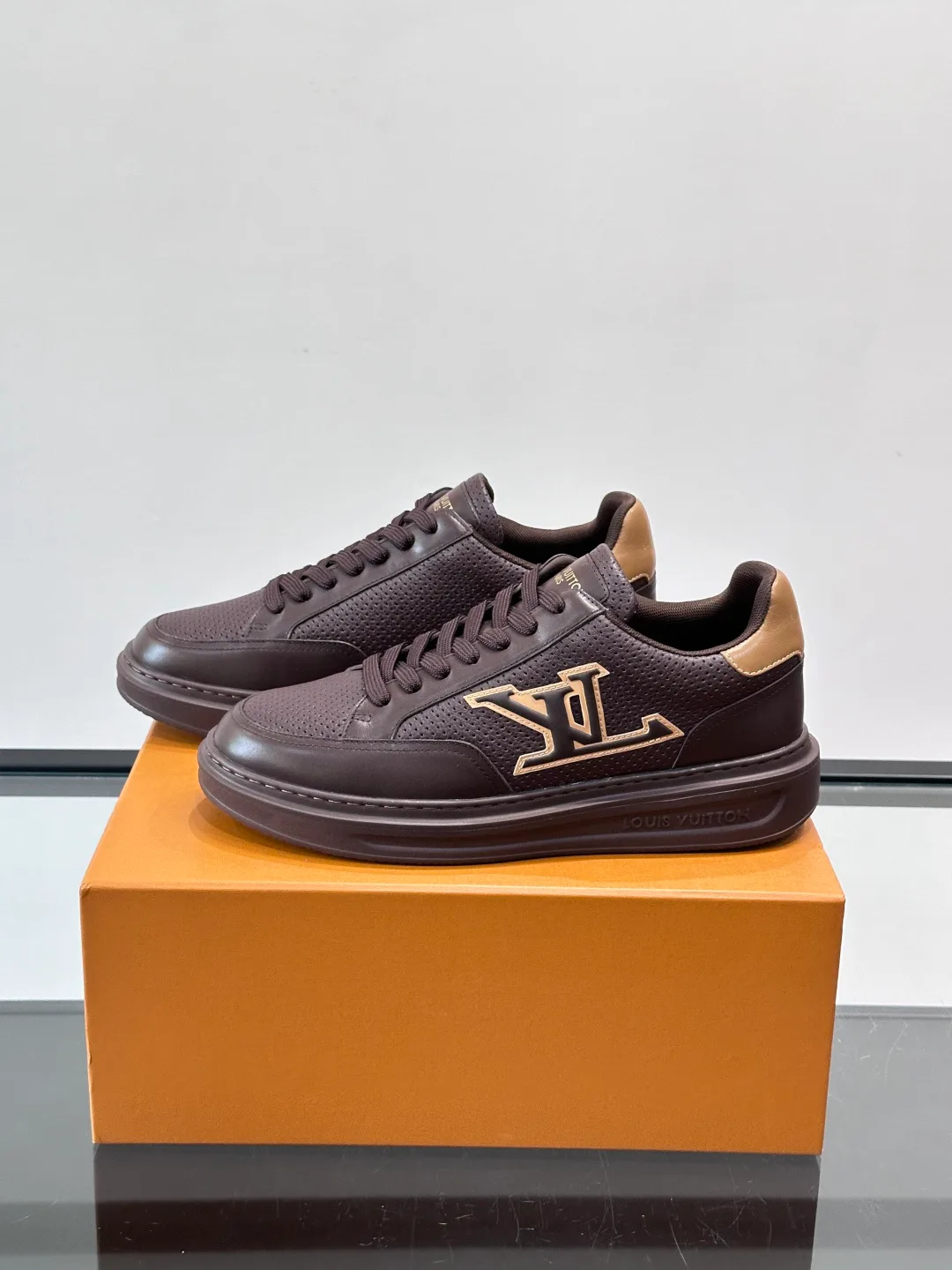 Кроссовки Мужские Louis Vuitton 13553741