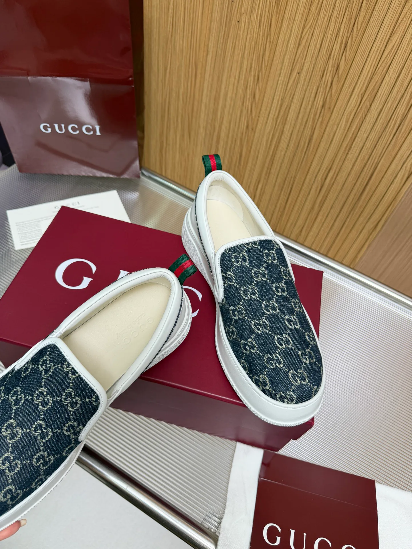 Кроссовки Мужские Gucci 17620465