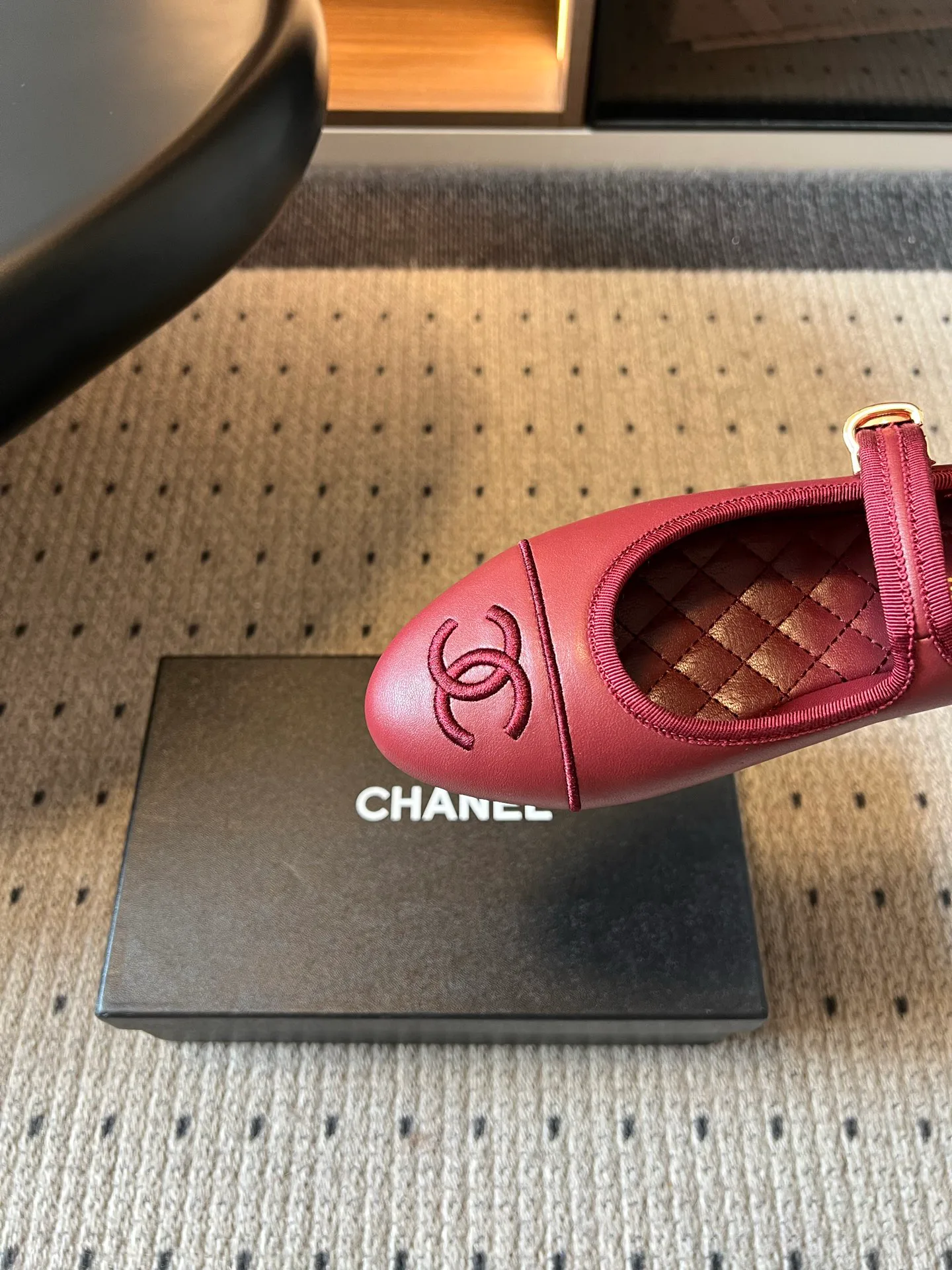 Туфли Женские Chanel 18726896