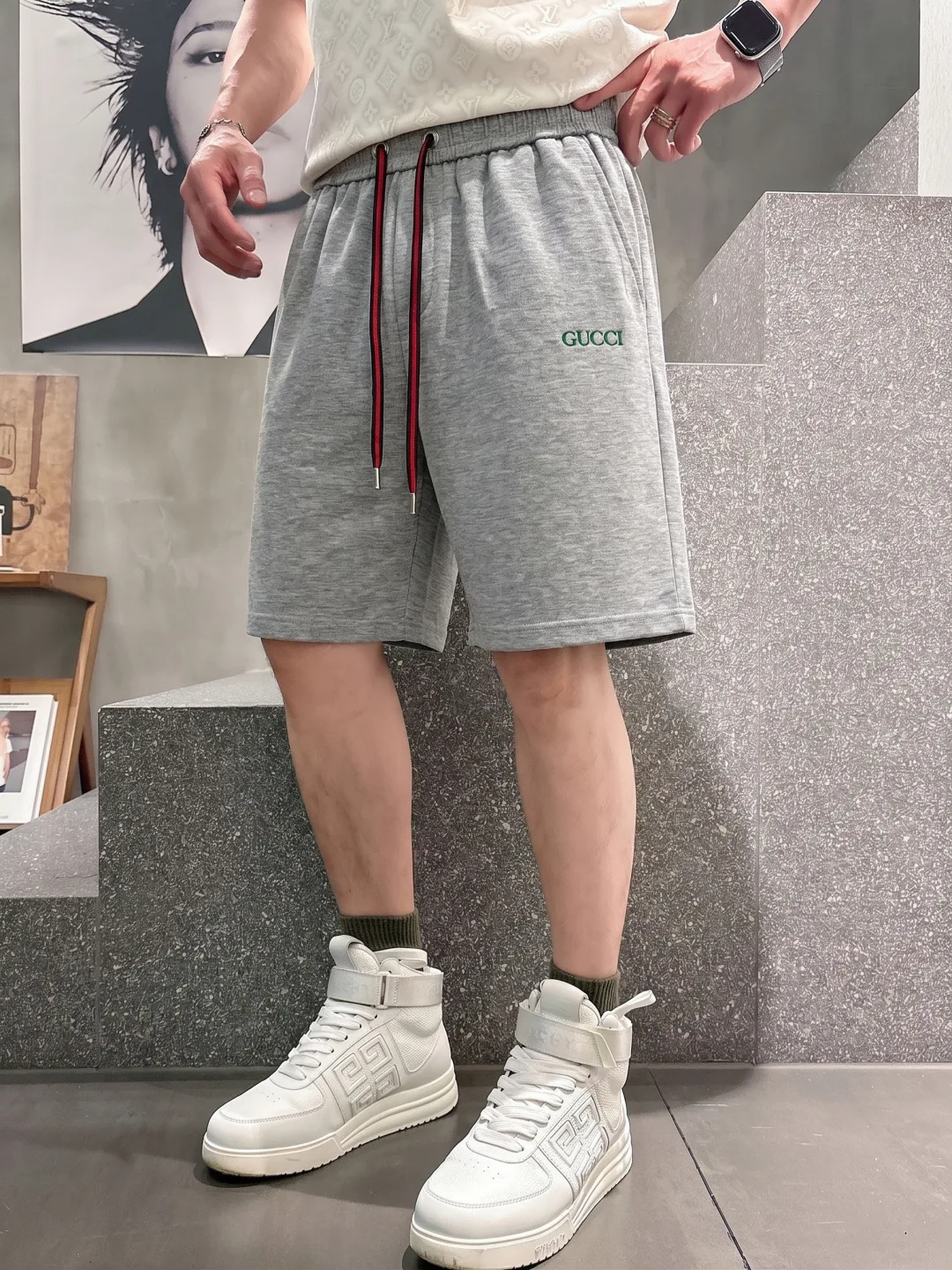 Шорты Мужские Gucci 18246587