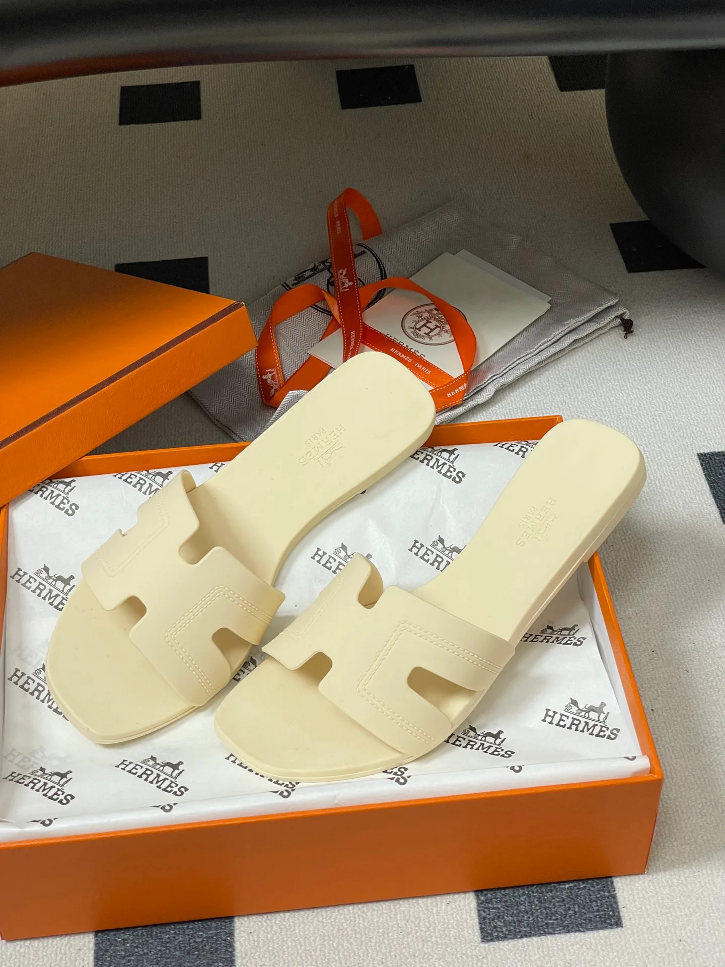 Шлепанцы Женские Hermes 11684356