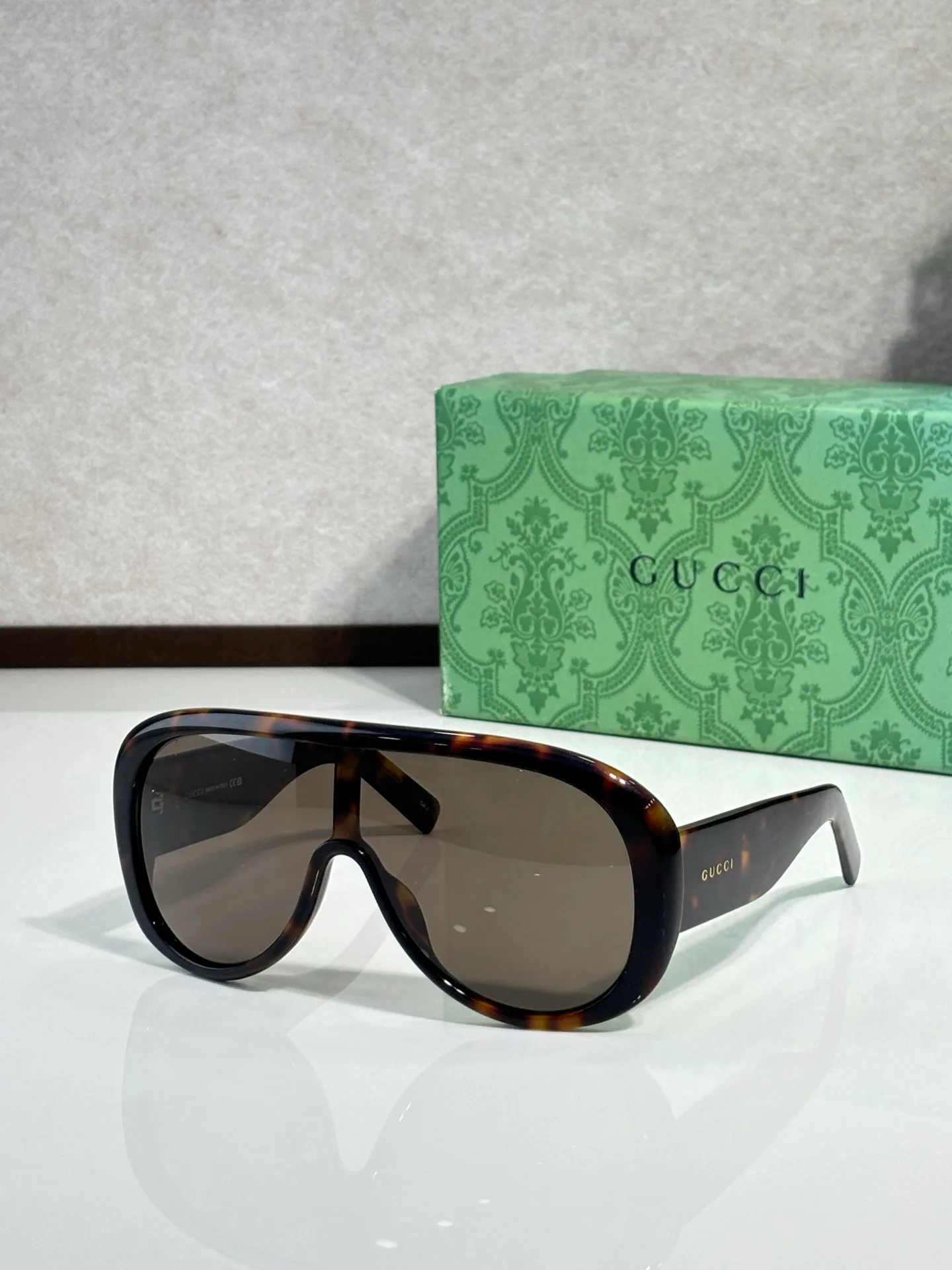 Очки Gucci 770086