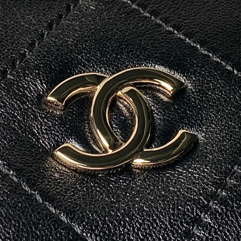 Классические Сумки Женские Chanel 18207787