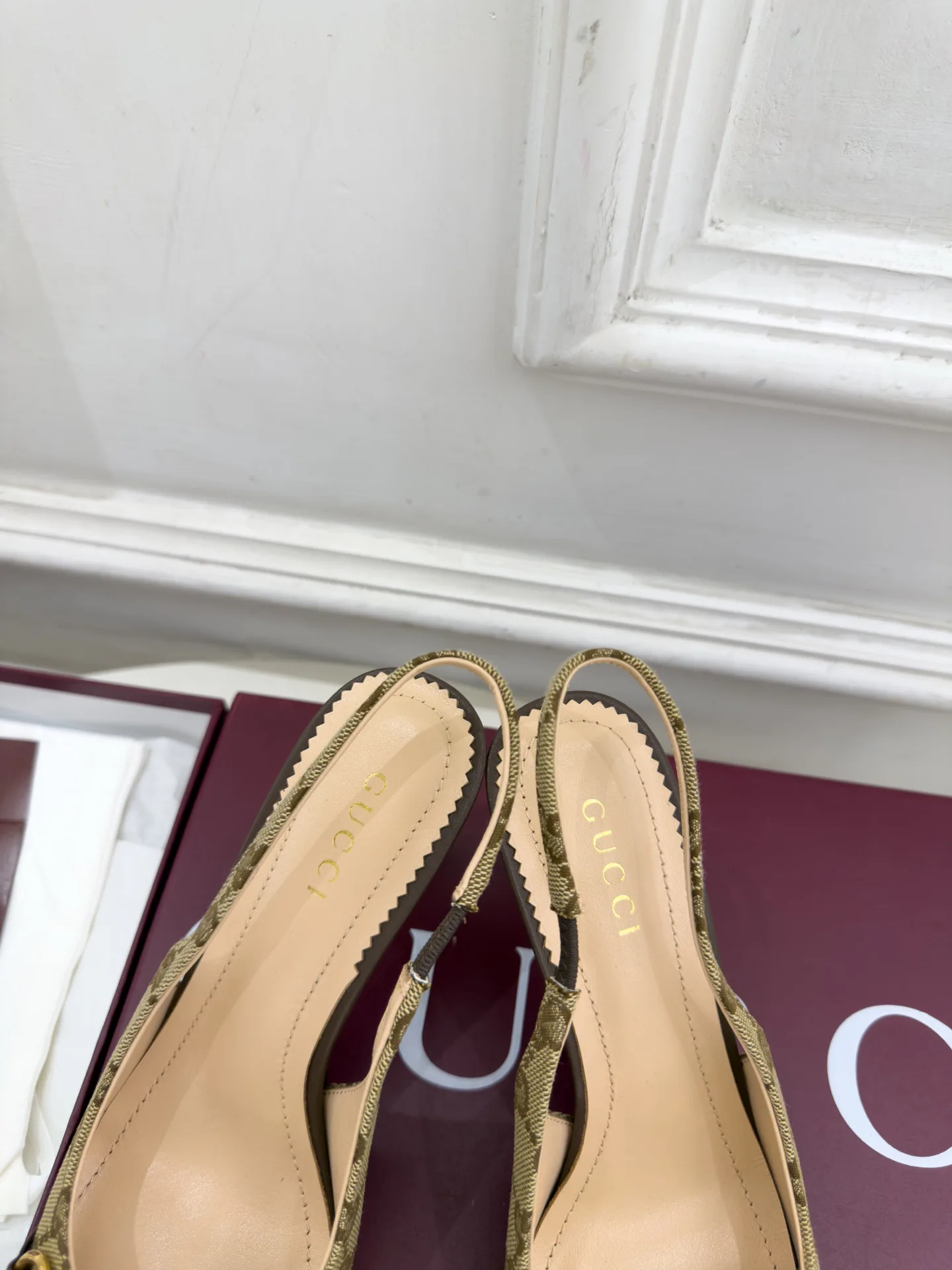 Туфли Женские Gucci 18508272