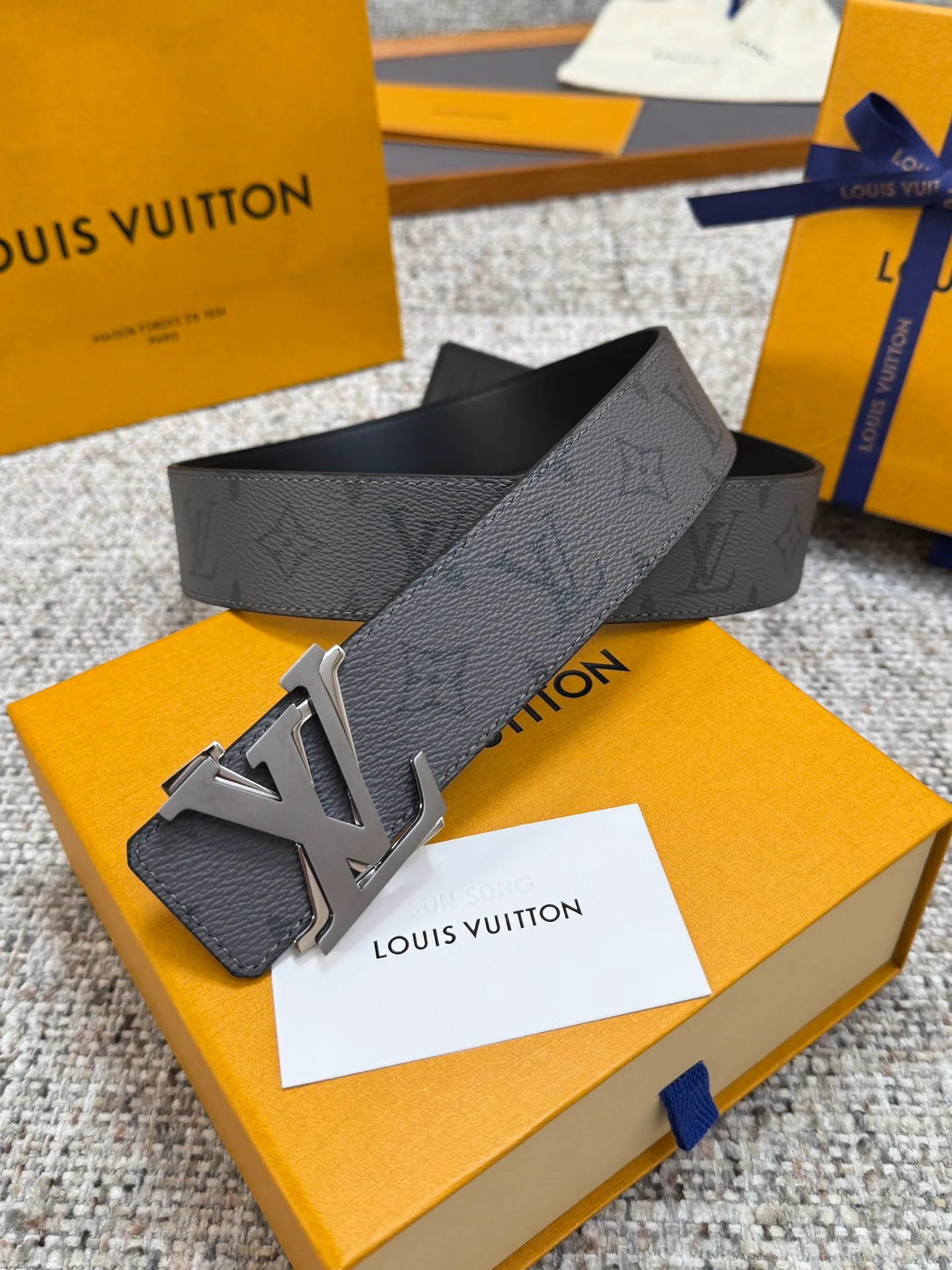 Ремни Louis Vuitton 805559