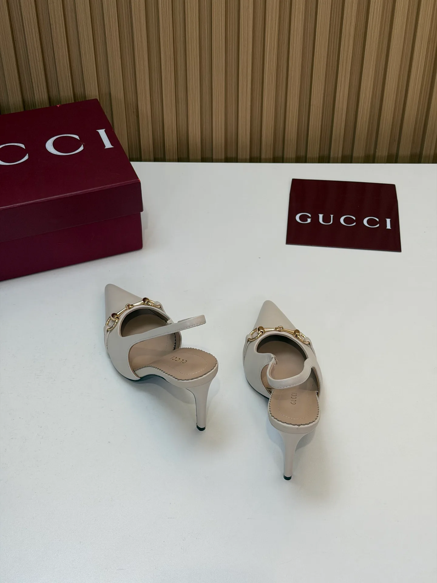 Туфли Женские Gucci 18396284