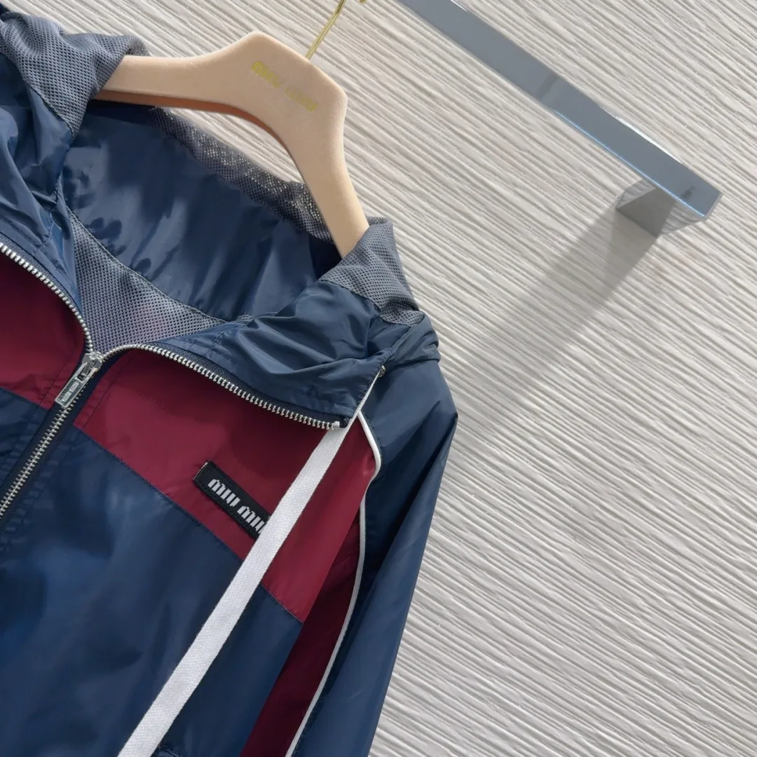 Куртки И Пуховики Мужские Miu Miu 8767