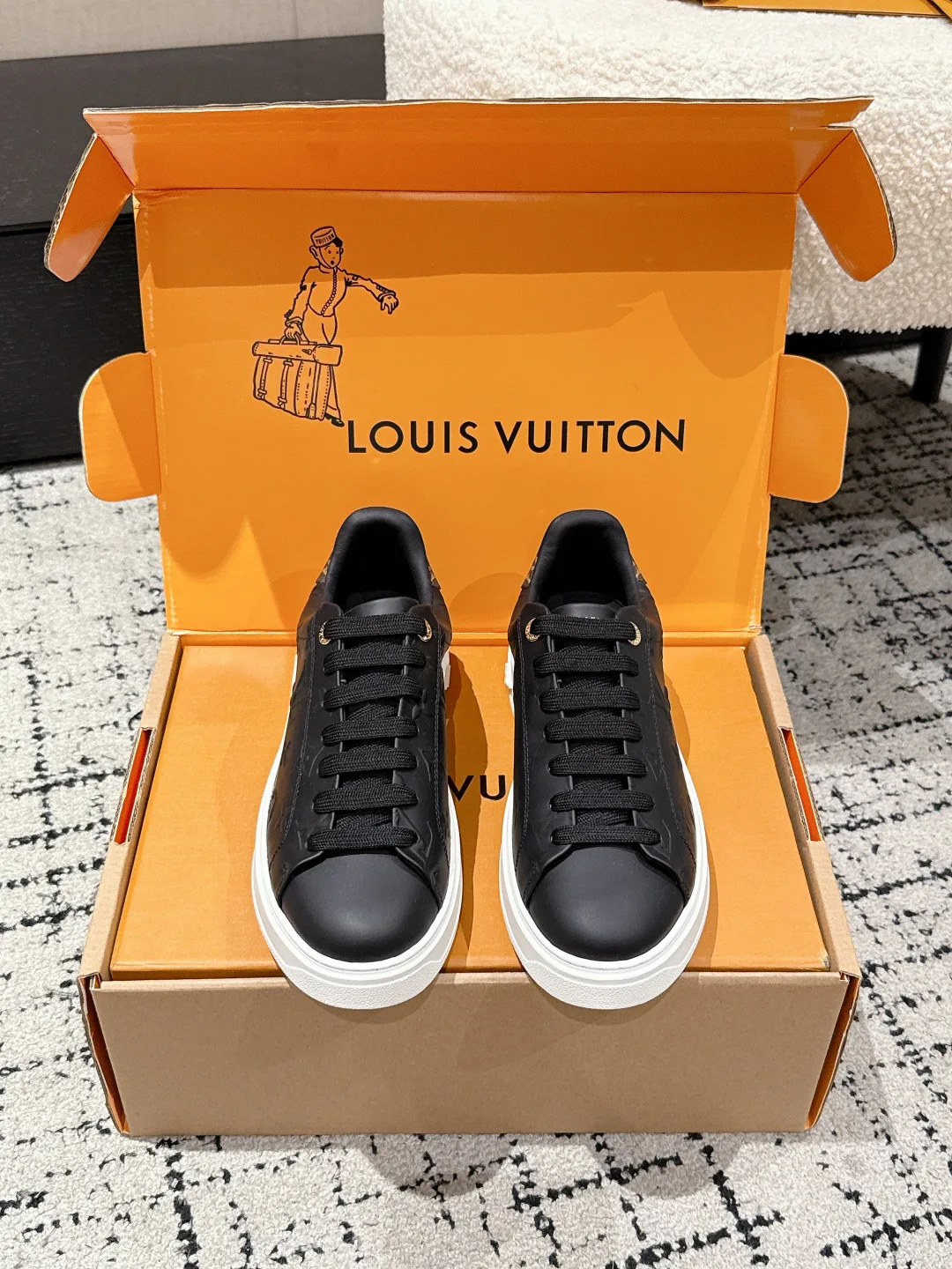Кеды Женские Louis Vuitton 11214849