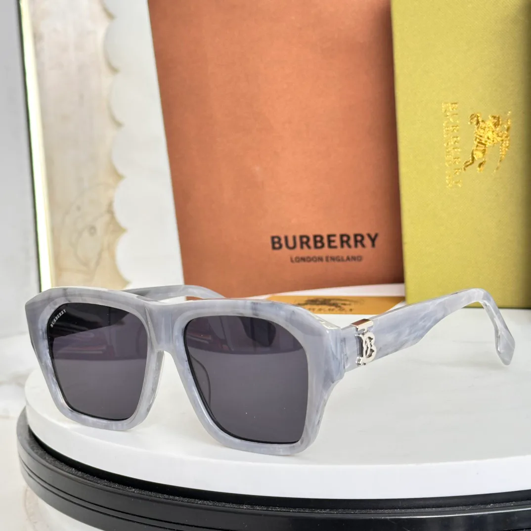 Очки Burberry 555397