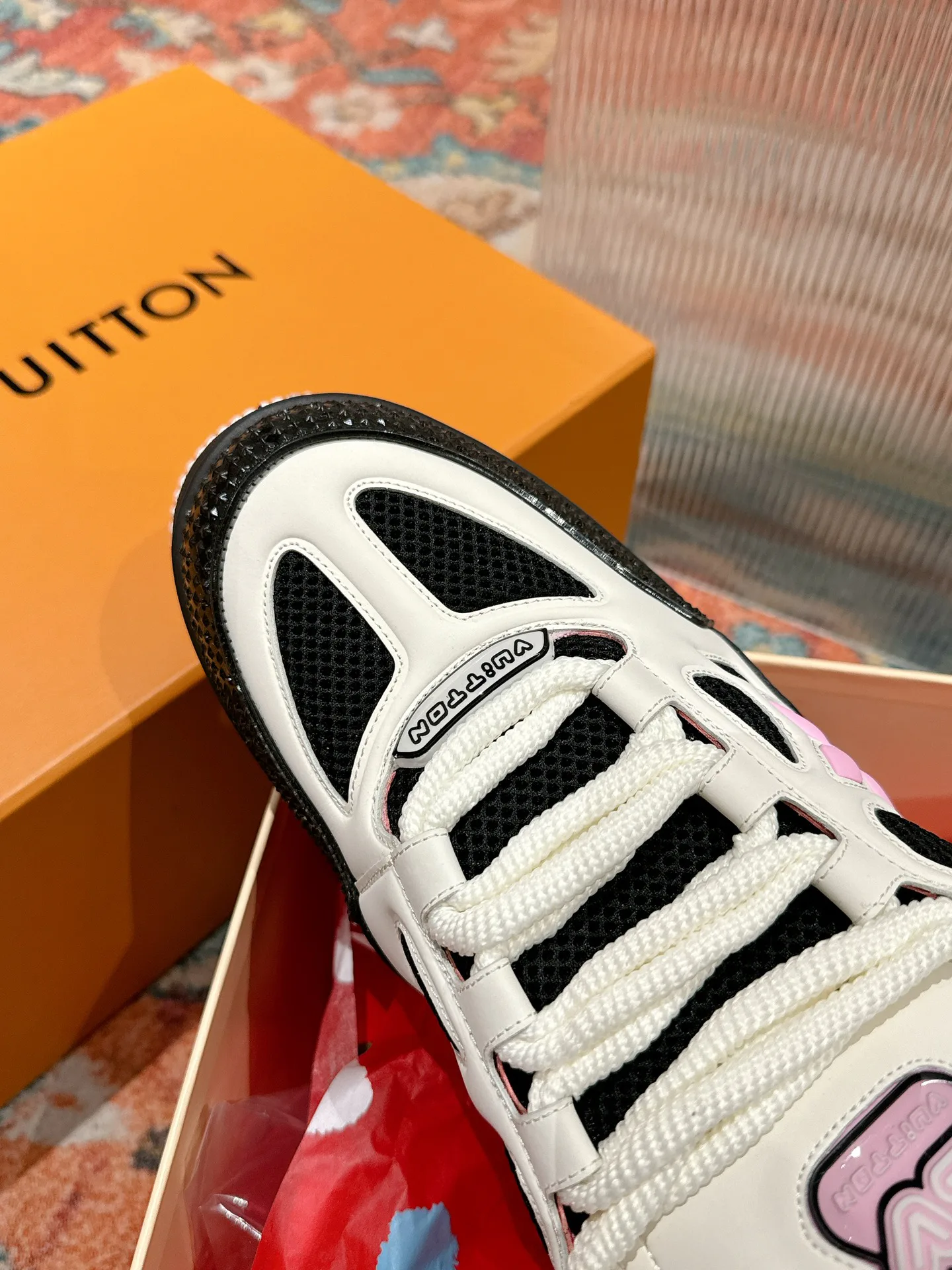 Кроссовки Женские Louis Vuitton 13561809