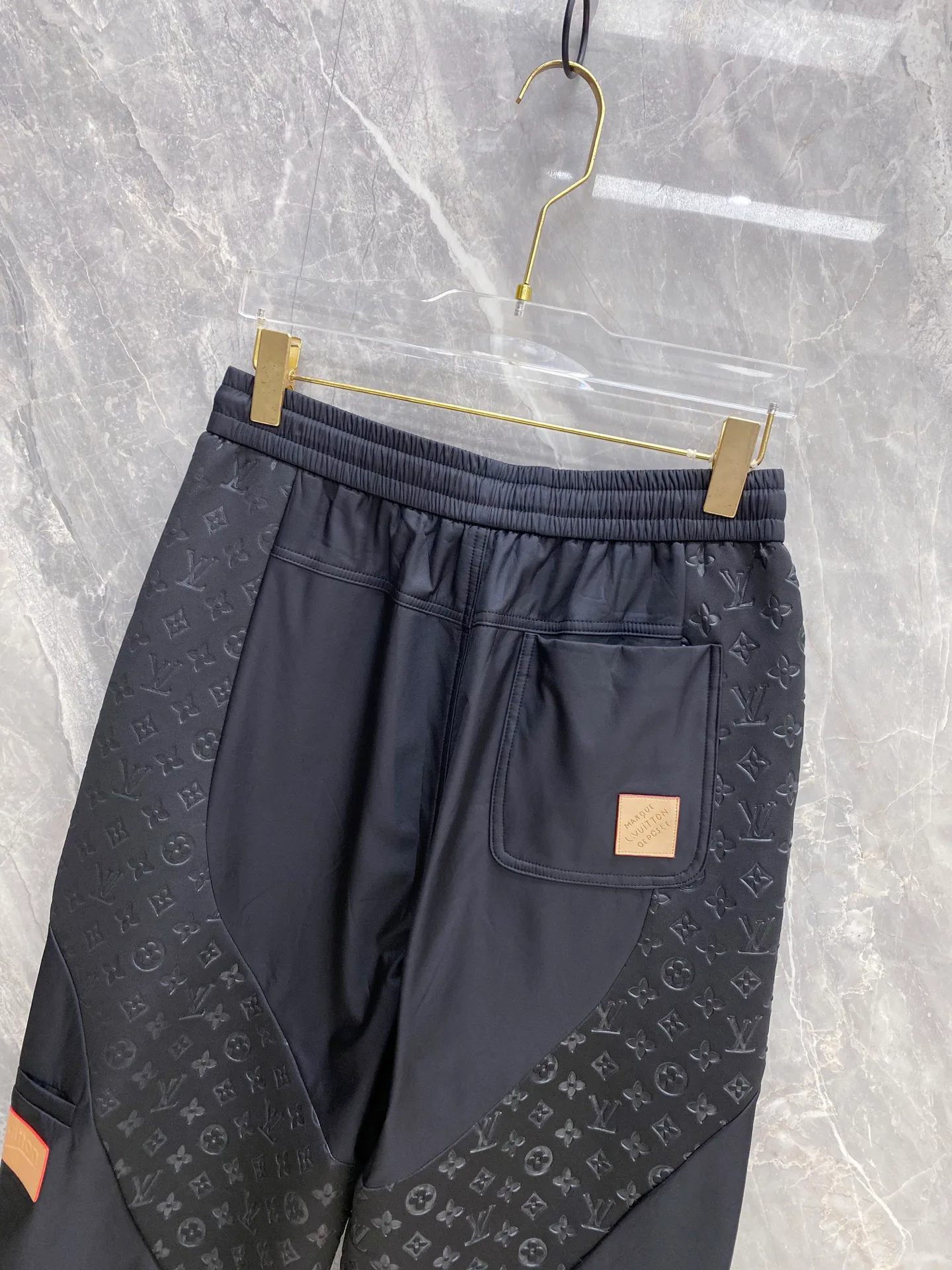 Брюки Мужские Louis Vuitton 1059468