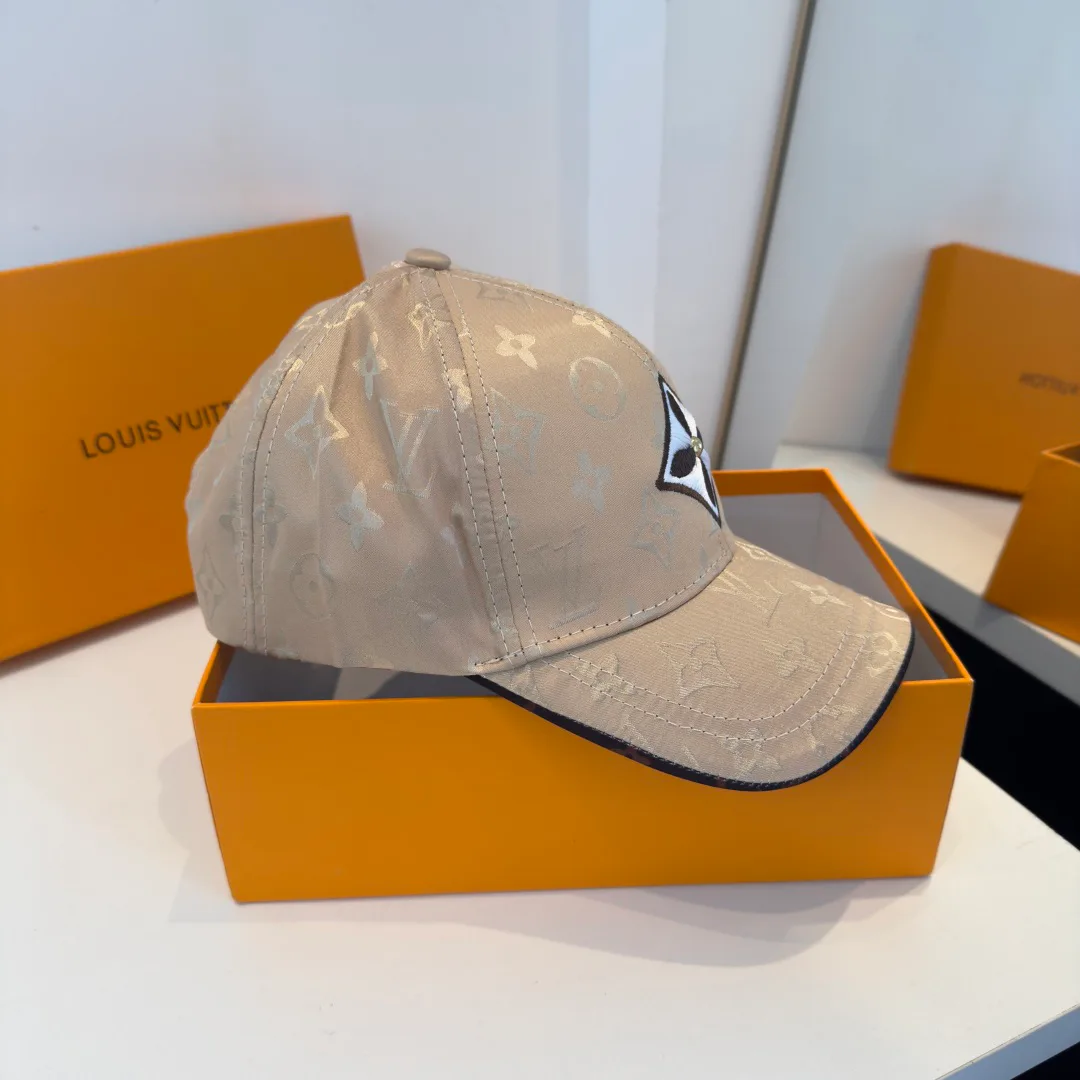 Головные Уборы Louis Vuitton 11416648