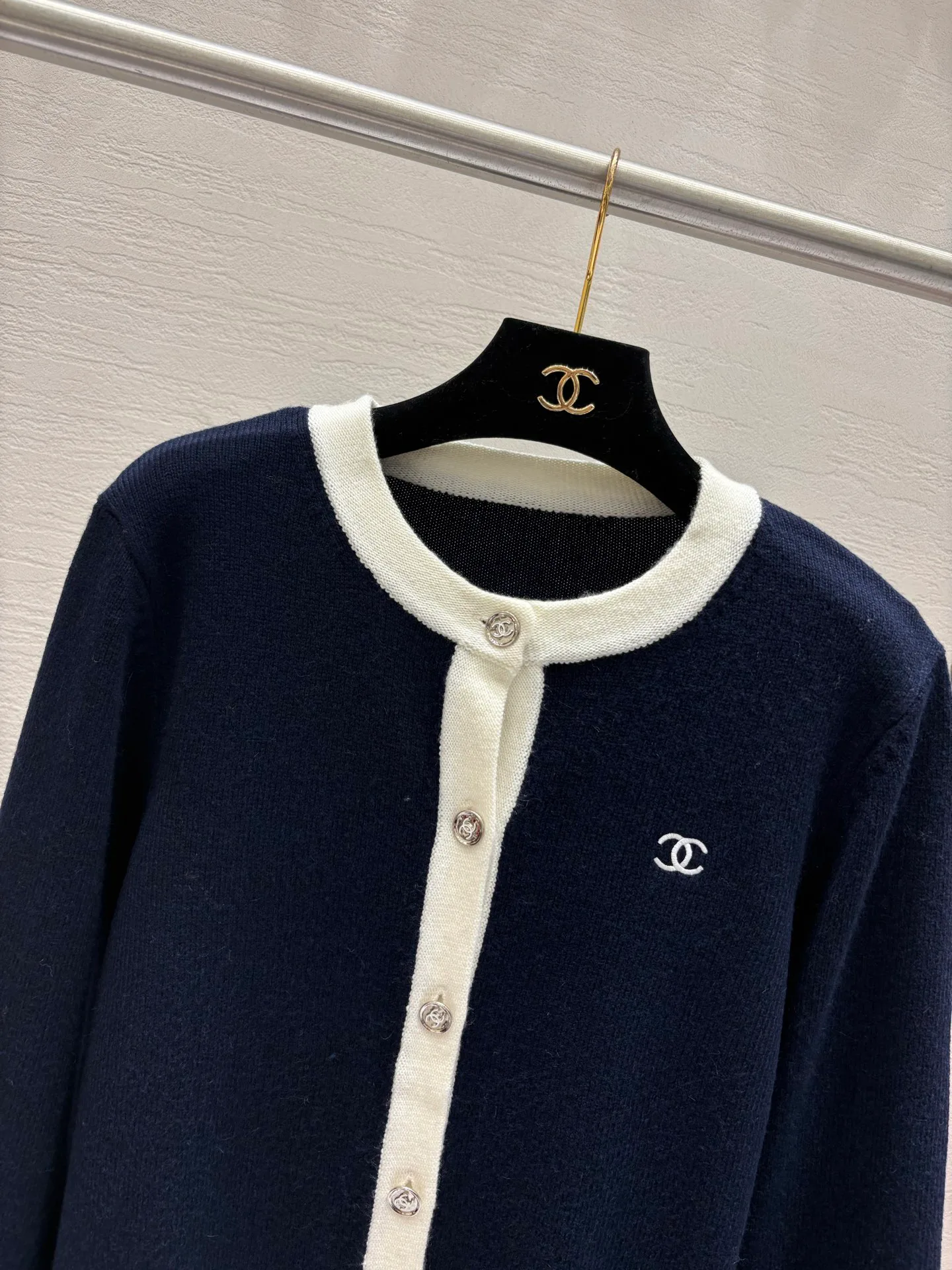 Джемперы И Свитеры Женские Chanel 19593498