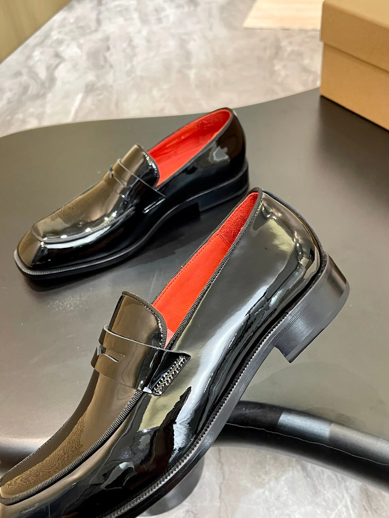 Лоферы И Туфли Мужские Christian Louboutin 18119152