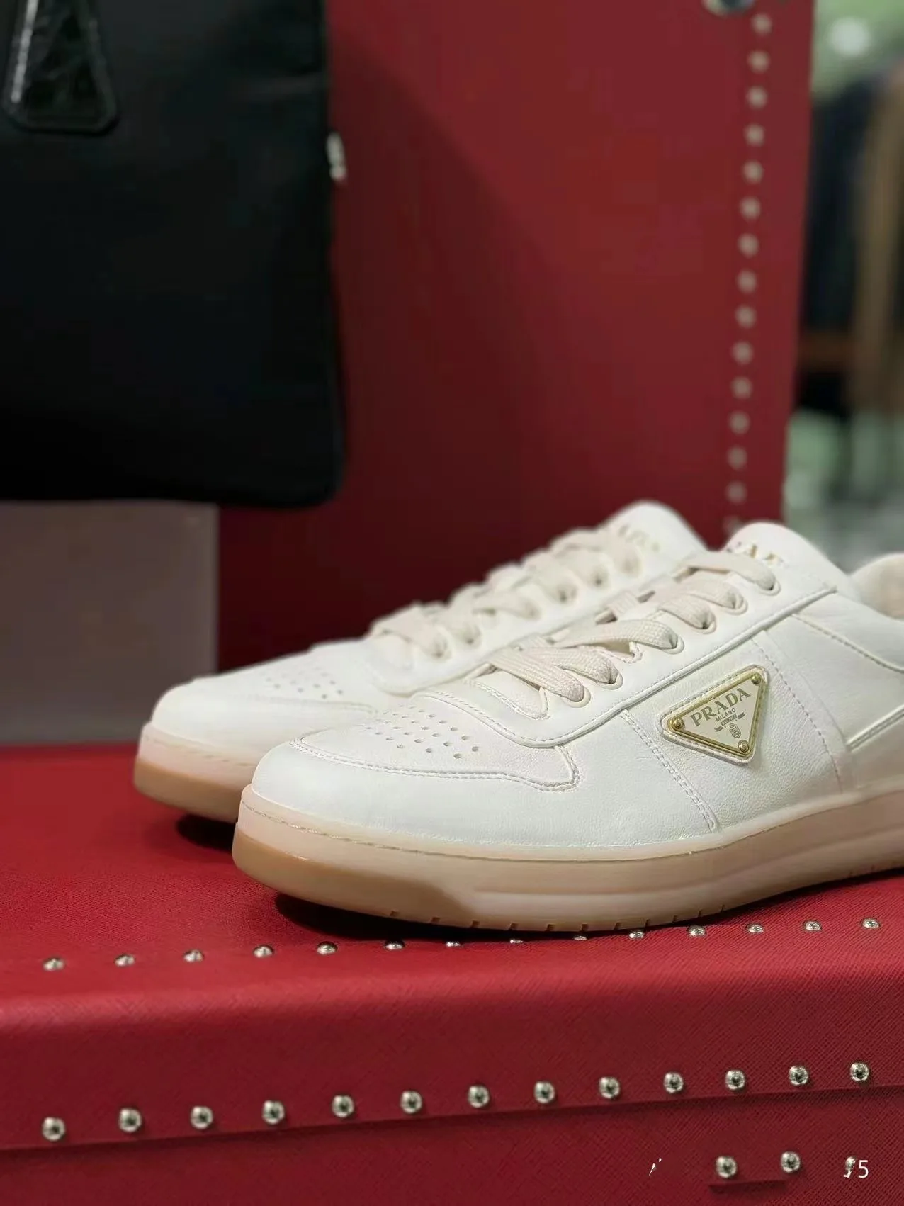 Кроссовки Мужские Prada 2492386