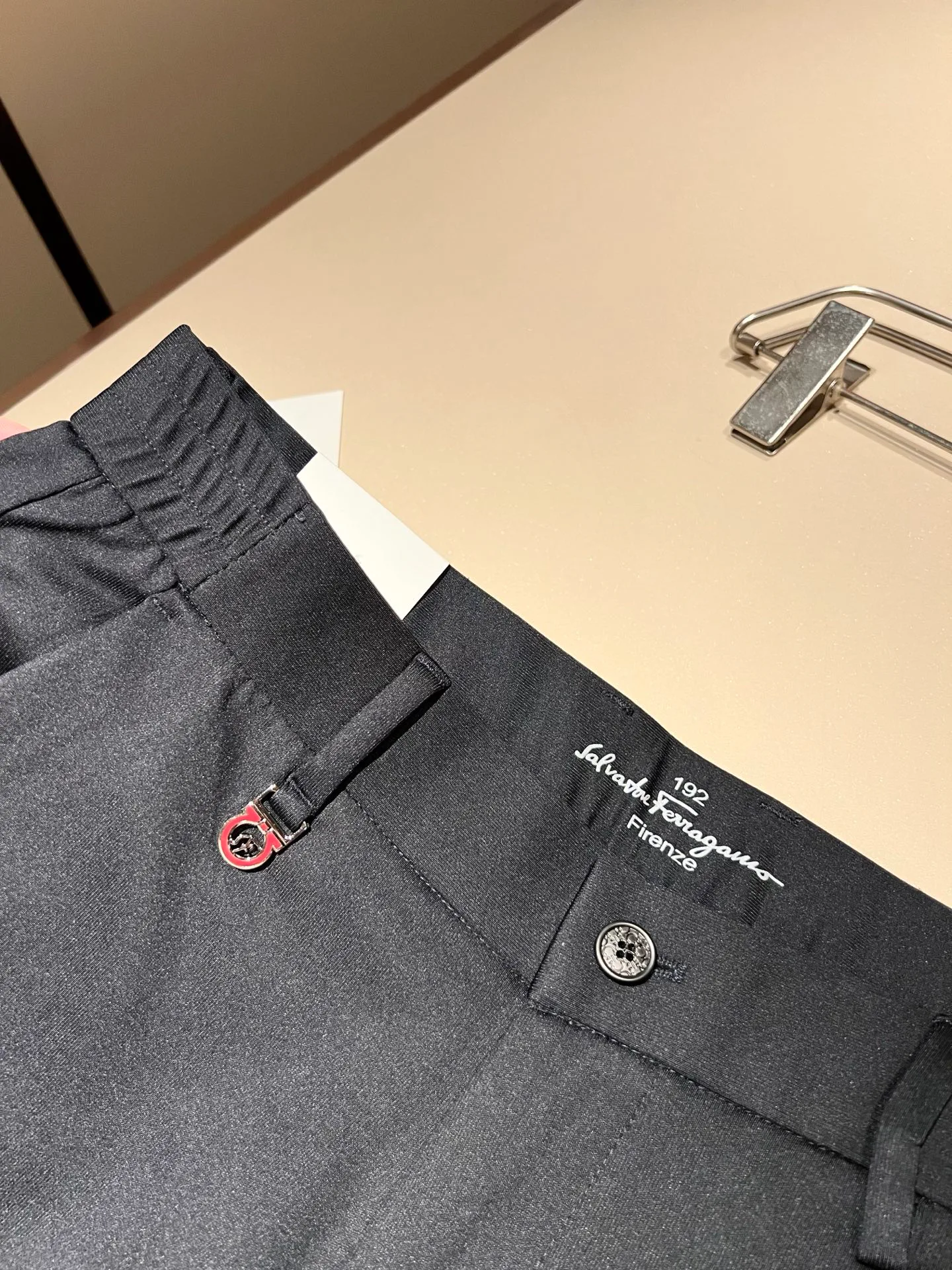 Брюки Мужские Salvatore Ferragamo 11952778