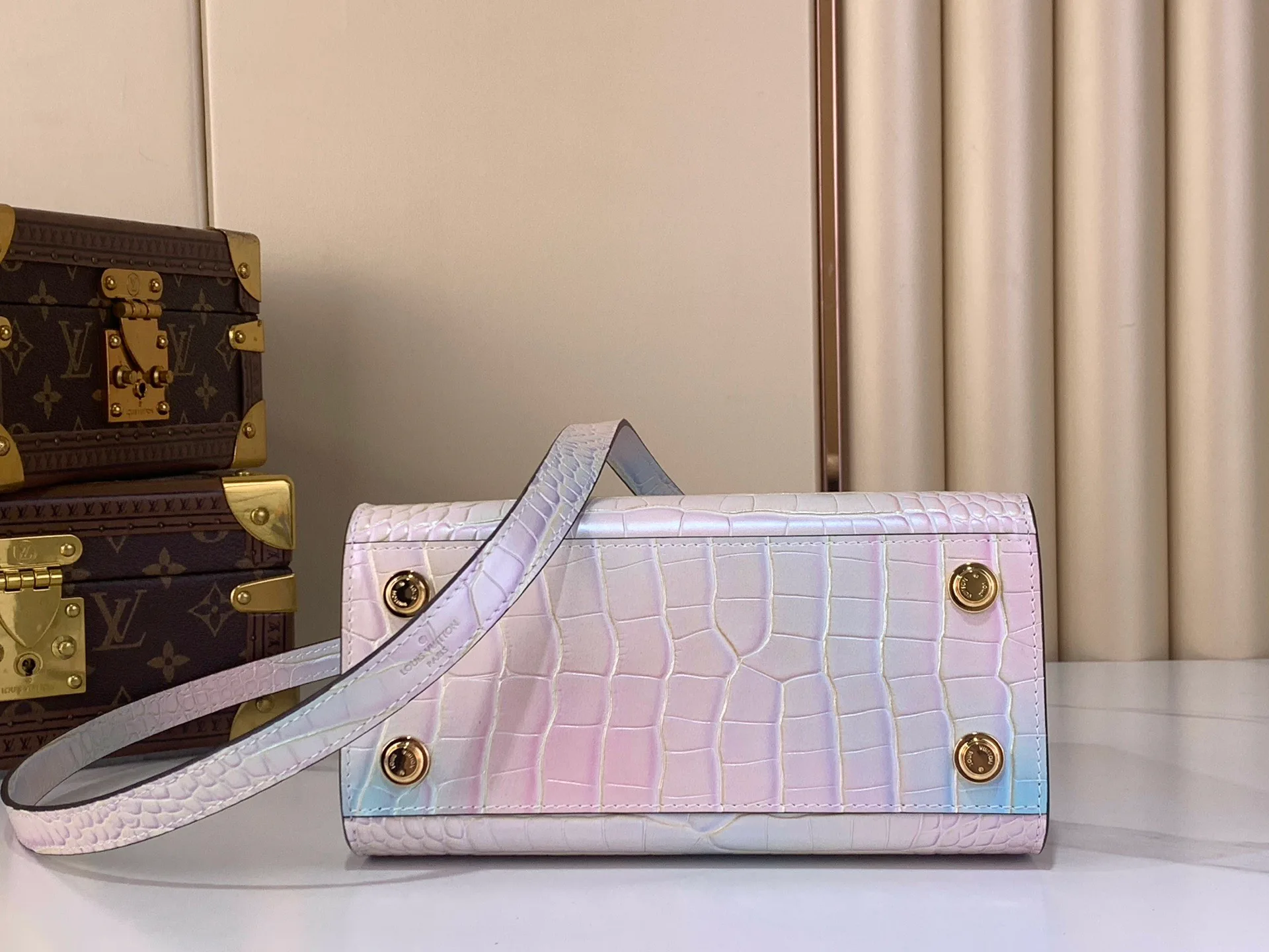 Классические Сумки Женские Louis Vuitton 5904537