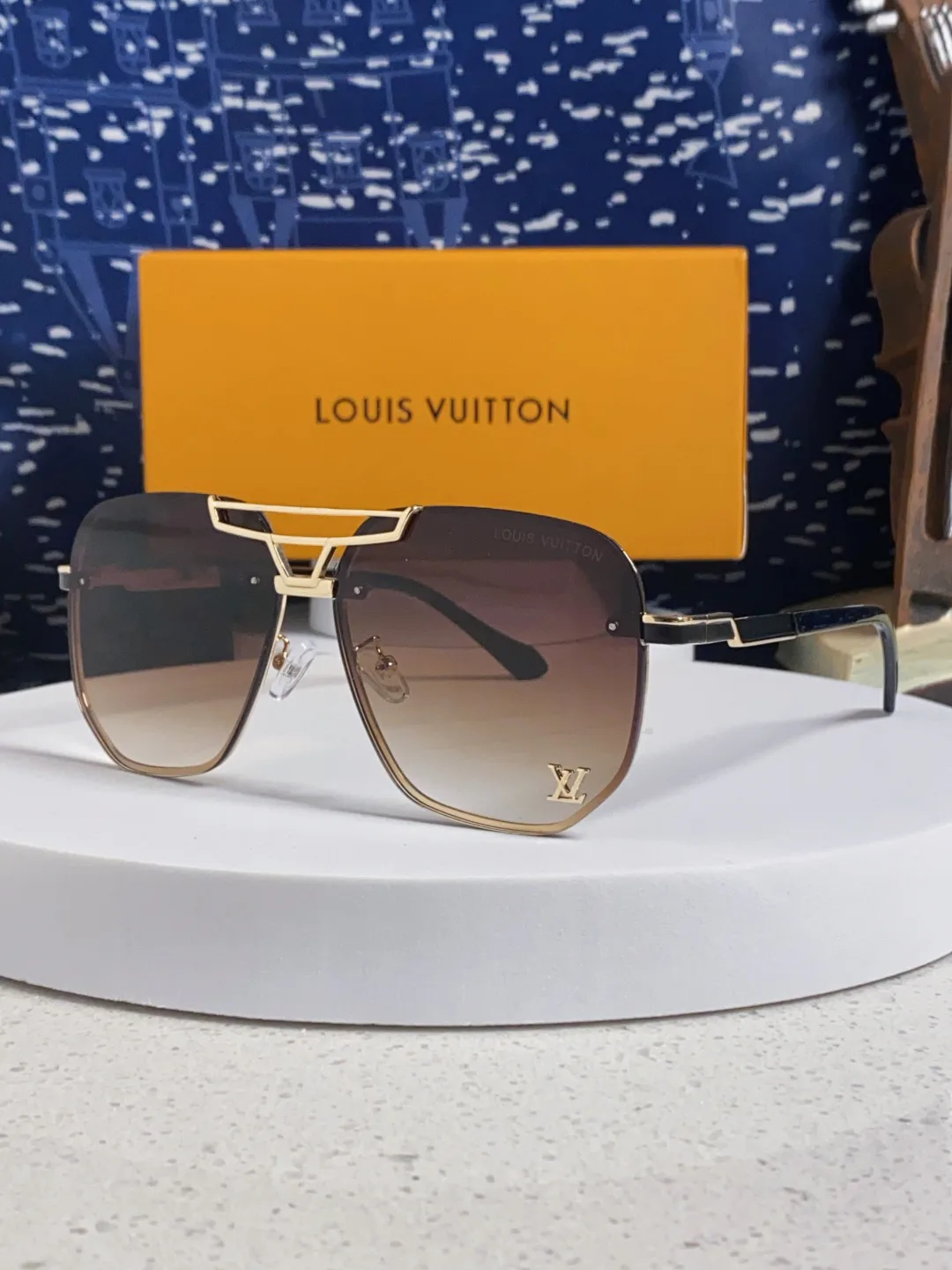 Очки Louis Vuitton 13135675