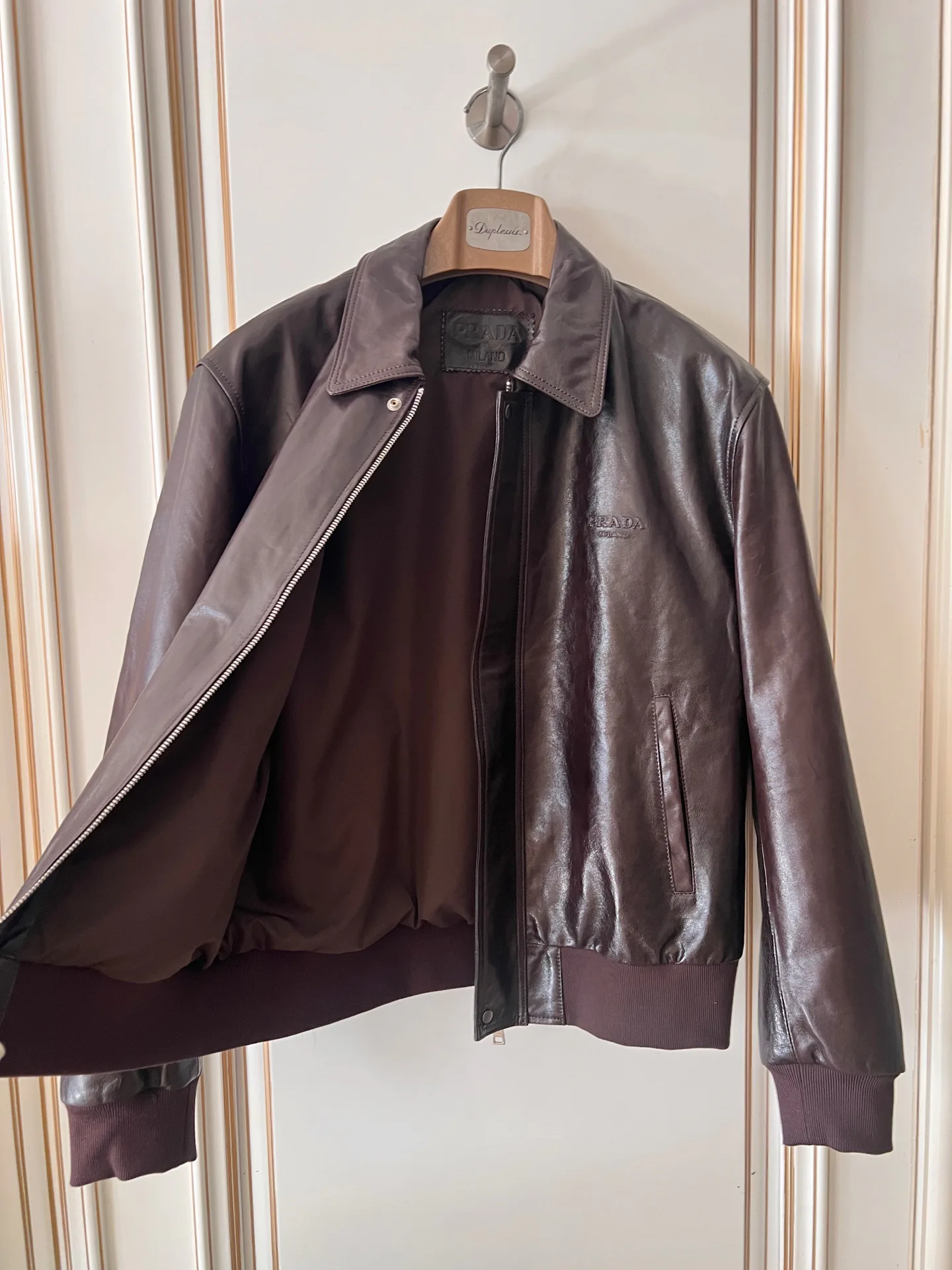 Кожаные Куртки И Дублёнки Женские Prada 18409020