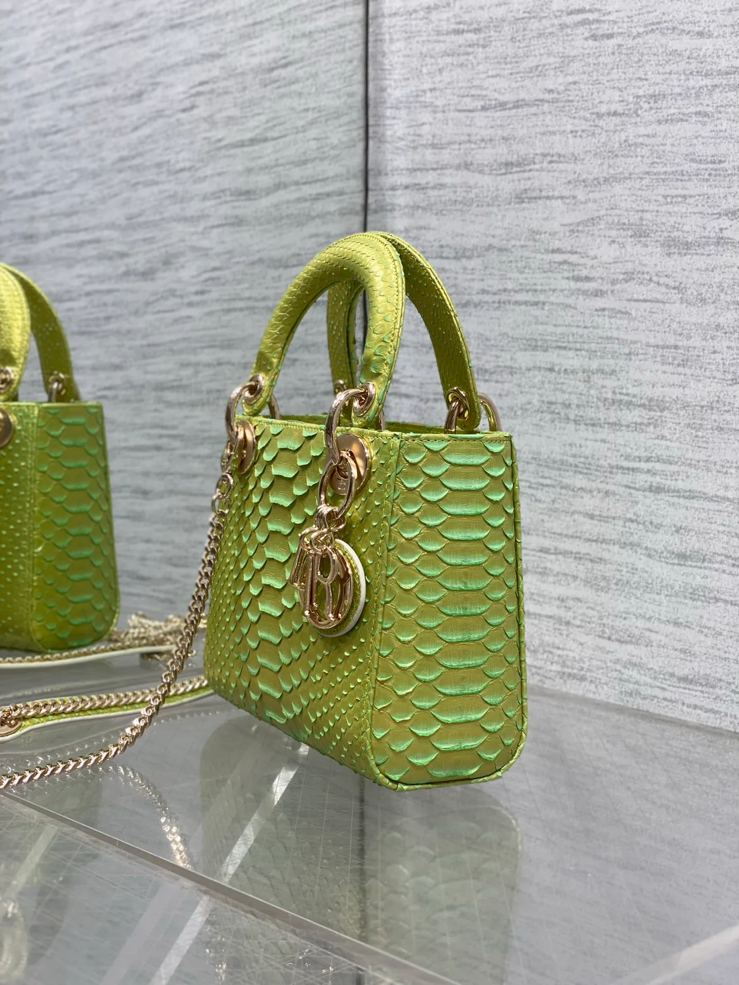 Классические Сумки Женские Christian Dior 17033680