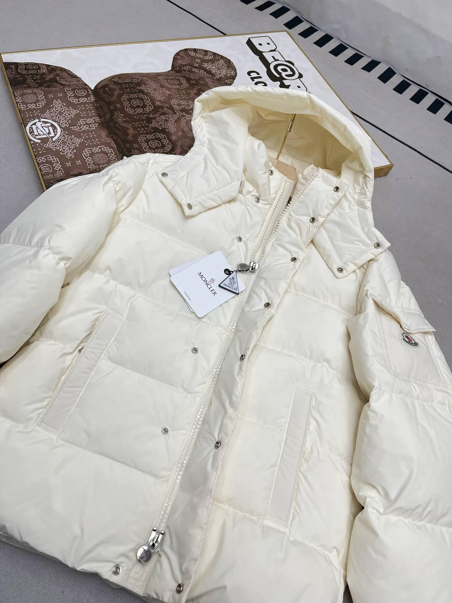 Куртки И Пуховики Женские Moncler 5379383