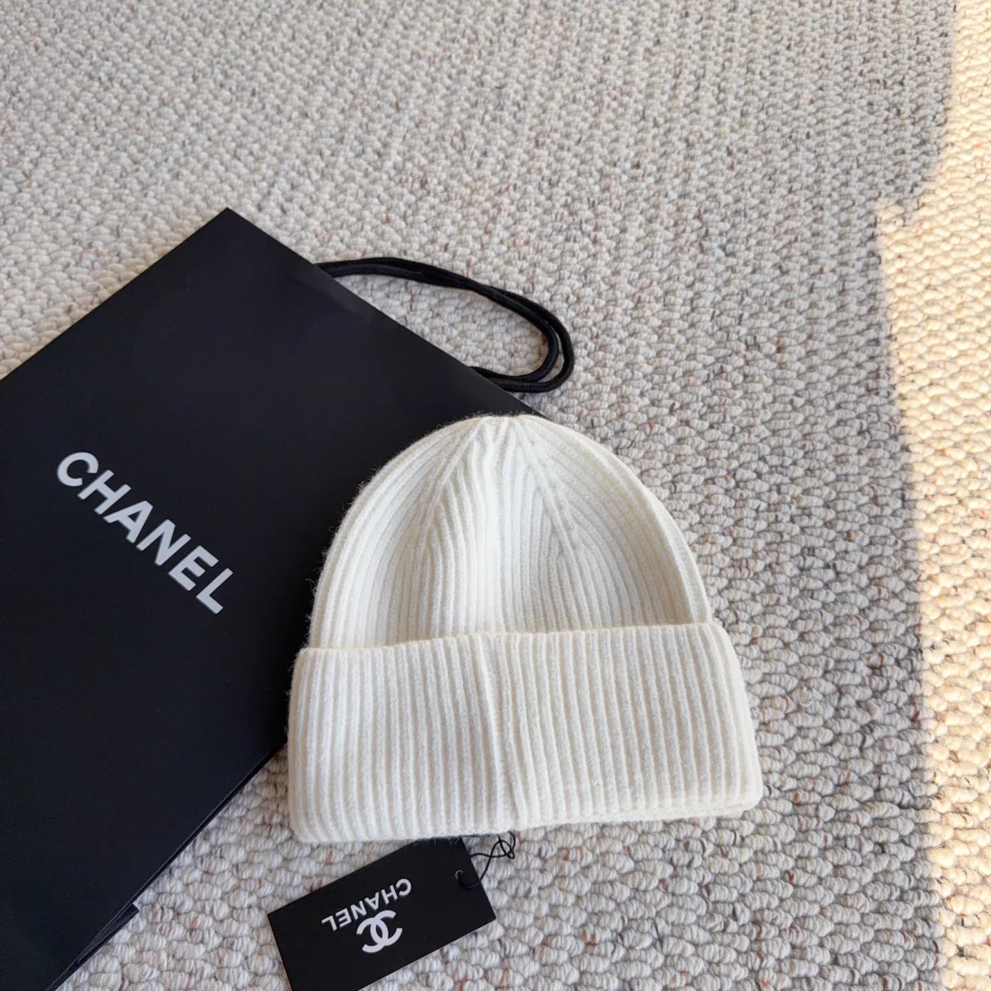 Головные Уборы Chanel 18450123